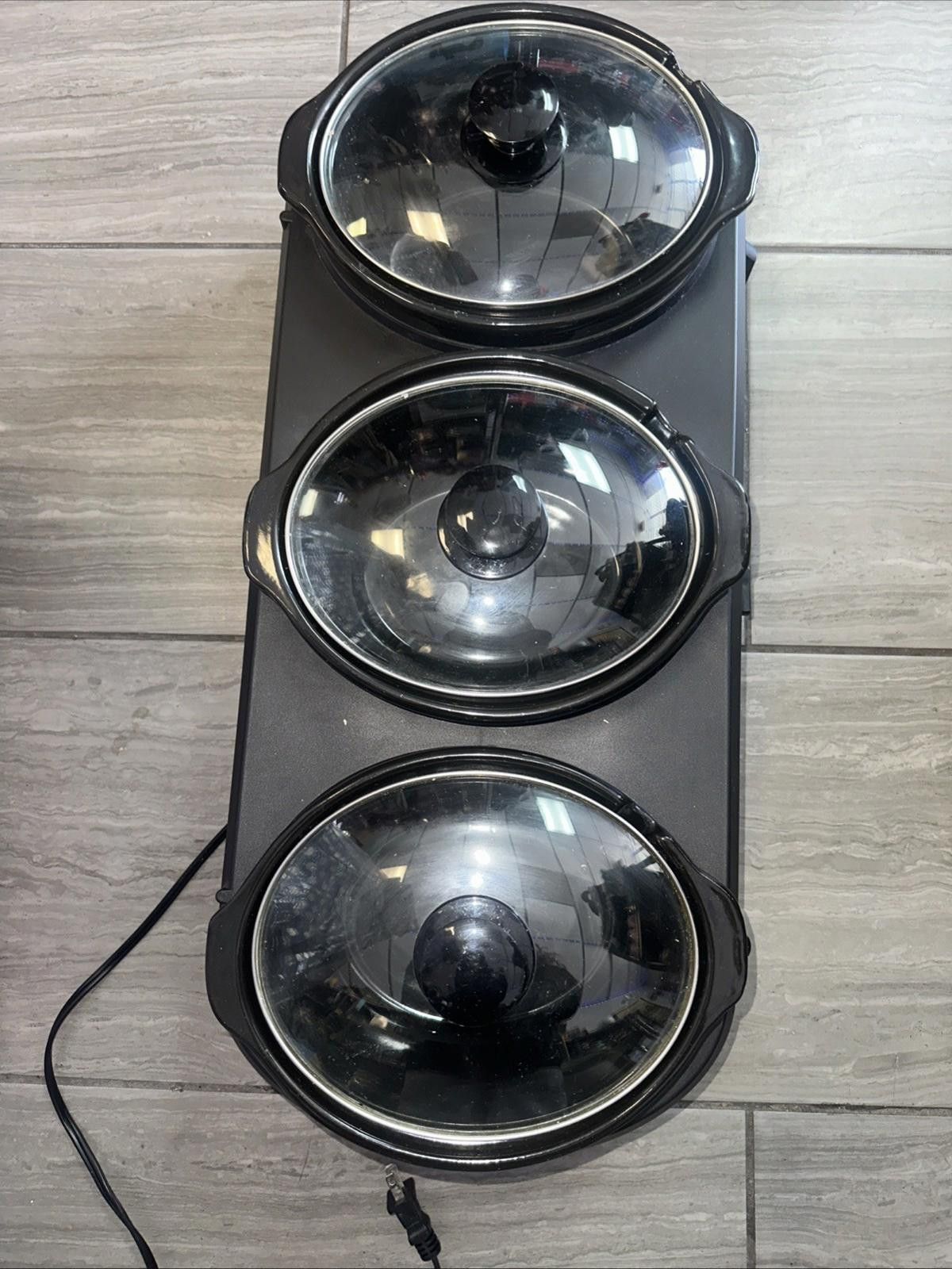 Other Frigidaire 2.5 Quart Three Pot Slow Cooker Stainless Steel Size ONE SIZE - 5 Thumbnail
