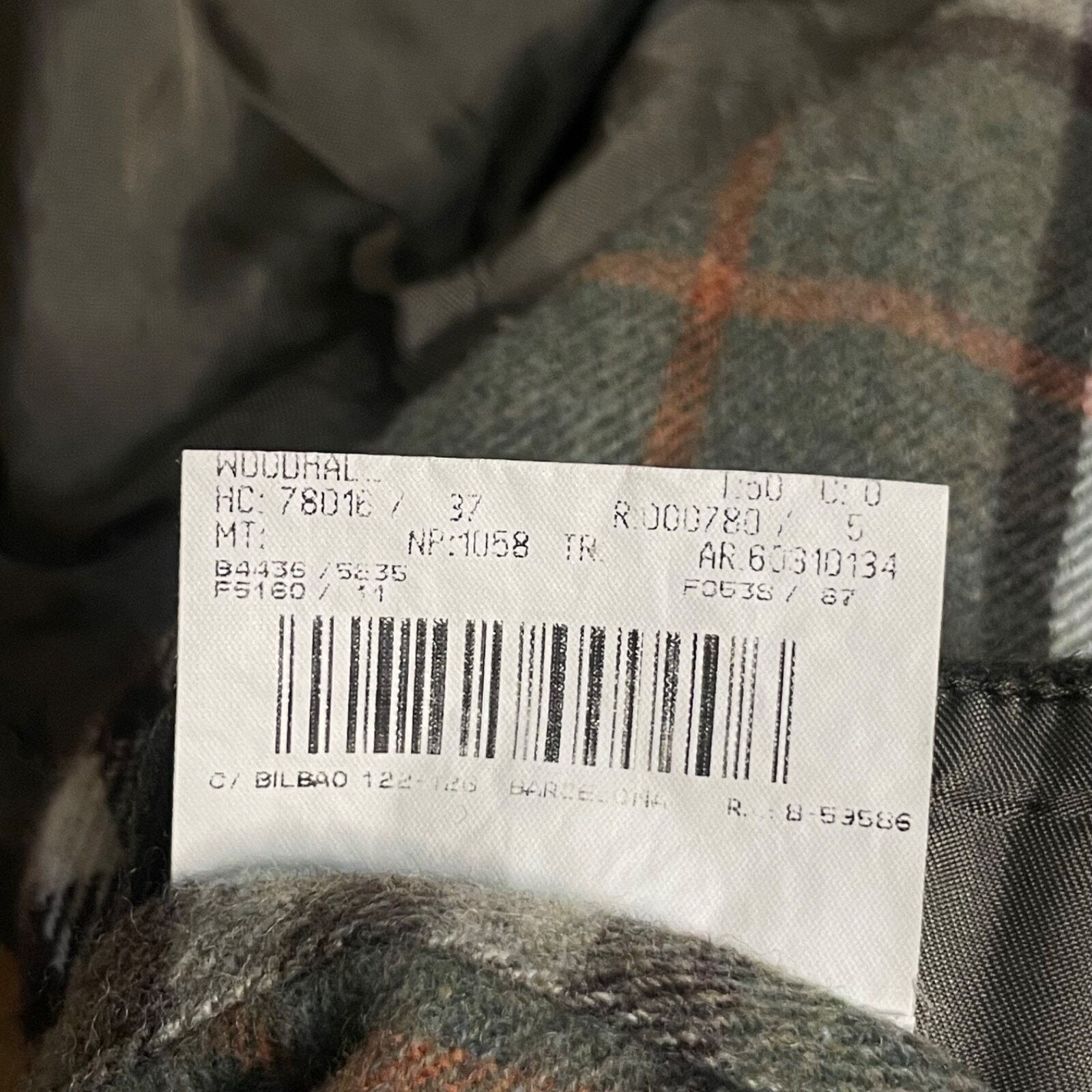 Burberry VINTAGE Burberry coat nova check virgin wool green olive Size US M / EU 48-50 / 2 - 15 Thumbnail