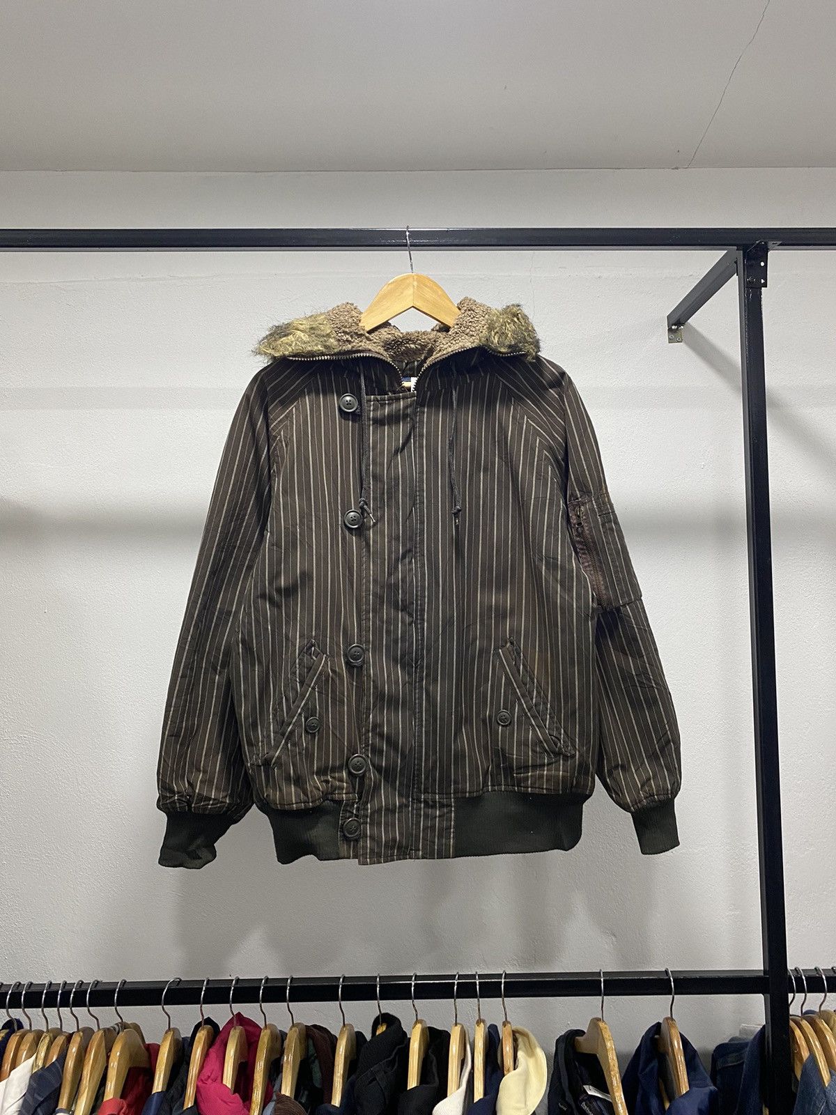 Vintage × Woolrich Woolen Mills Woolrich Winter Jacket Fur Hooded Jacket 80s Size US M / EU 48-50 / 2 - 3 Thumbnail