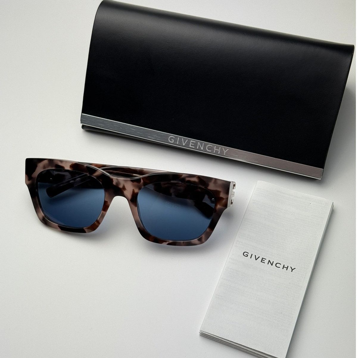 Givenchy NEW Givenchy Sunglasses GV40072I 55V Coloured Havana/Blue Size ONE SIZE - 11 Thumbnail