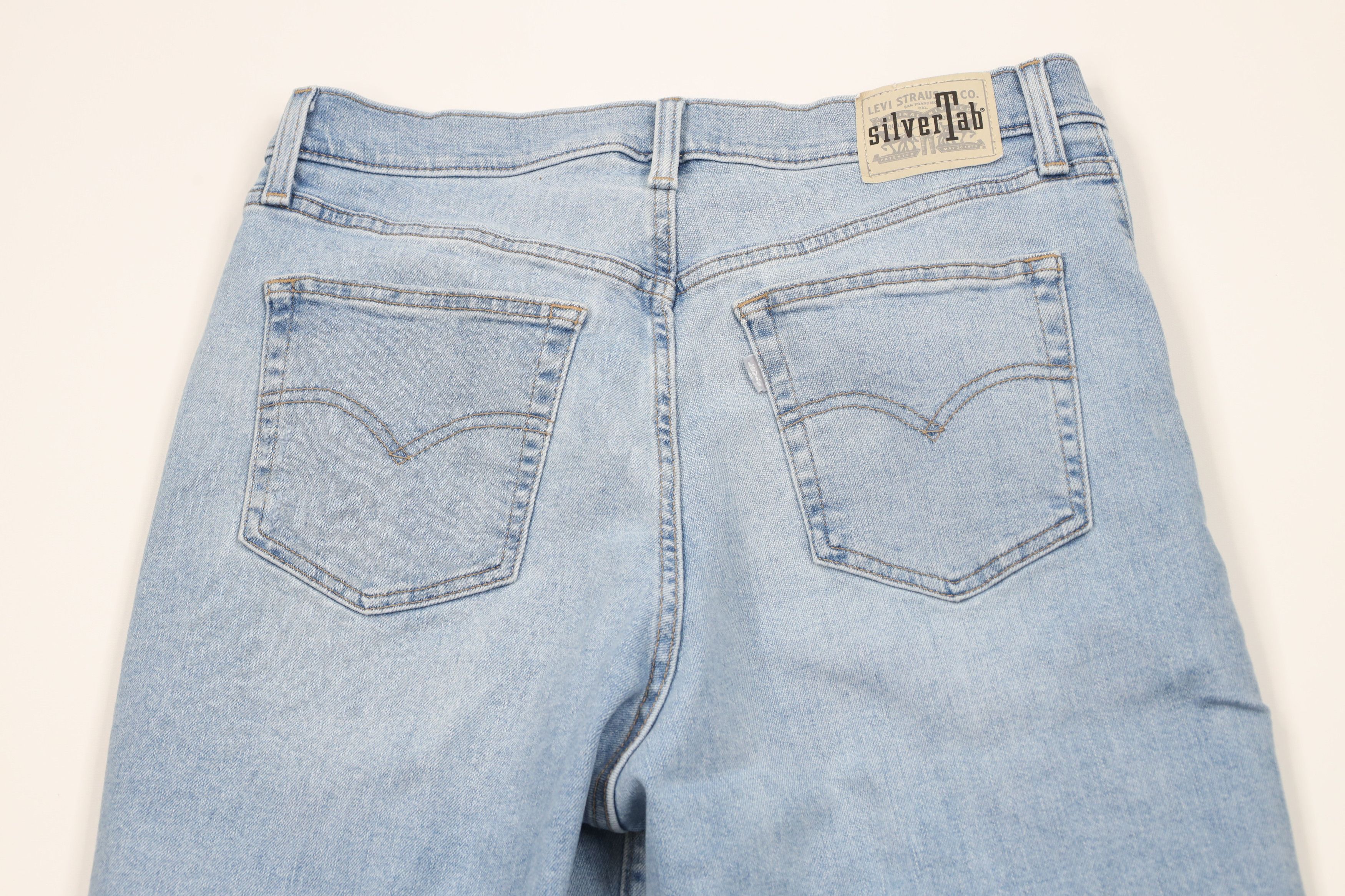 Levi's × Vintage Vintage Y2K Levis SilverTab Tapered Leg Mom Jeans Blue Size 32" / US 10 / IT 46 - 9 Thumbnail