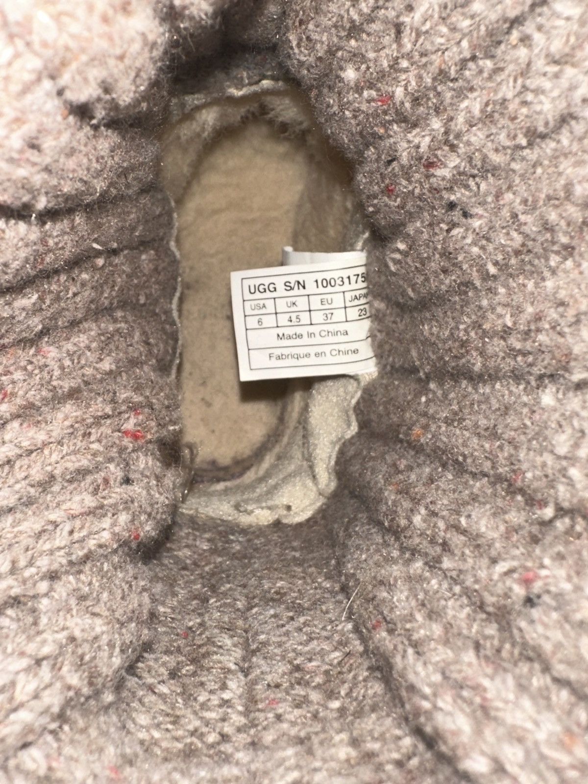 Ugg UGG Cambridge Chestnut Suede Cable Size US 6 / IT 36 - 6 Thumbnail