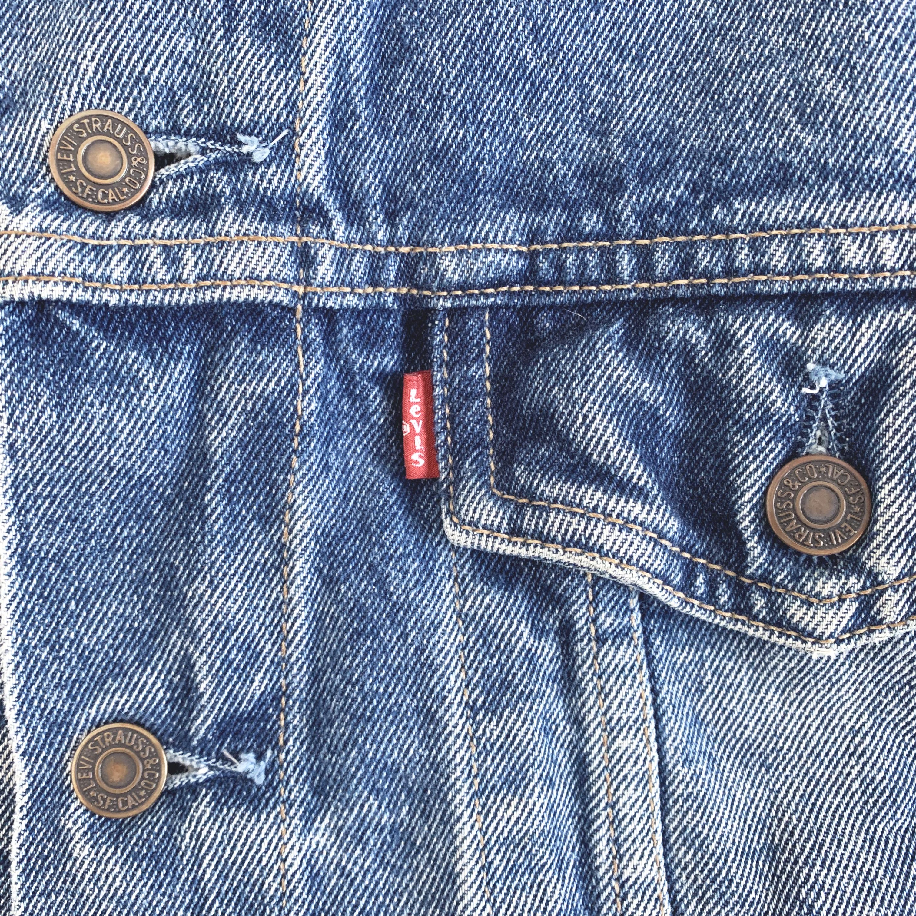 Levi's Vintage Clothing Vintage 80s 90s LEVI'S Denim Jacket 70503 Trucker Faded Size US XL / EU 56 / 4 - 6 Thumbnail