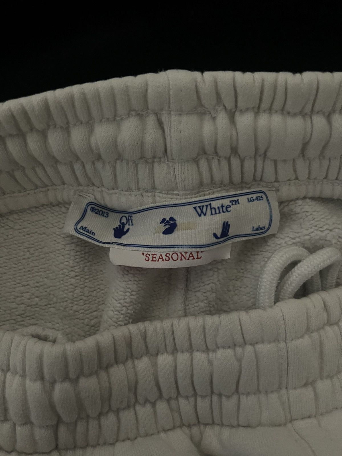 Off-White Off White Blurred Watercolor Shorts Size US 30 / EU 46 - 3 Thumbnail