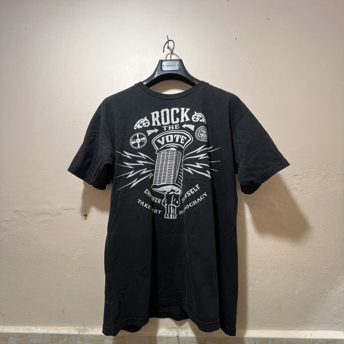 Obey × Zumiez 2.6 OBEY Rock the vote Size US L / EU 52-54 / 3 - 1 Thumbnail