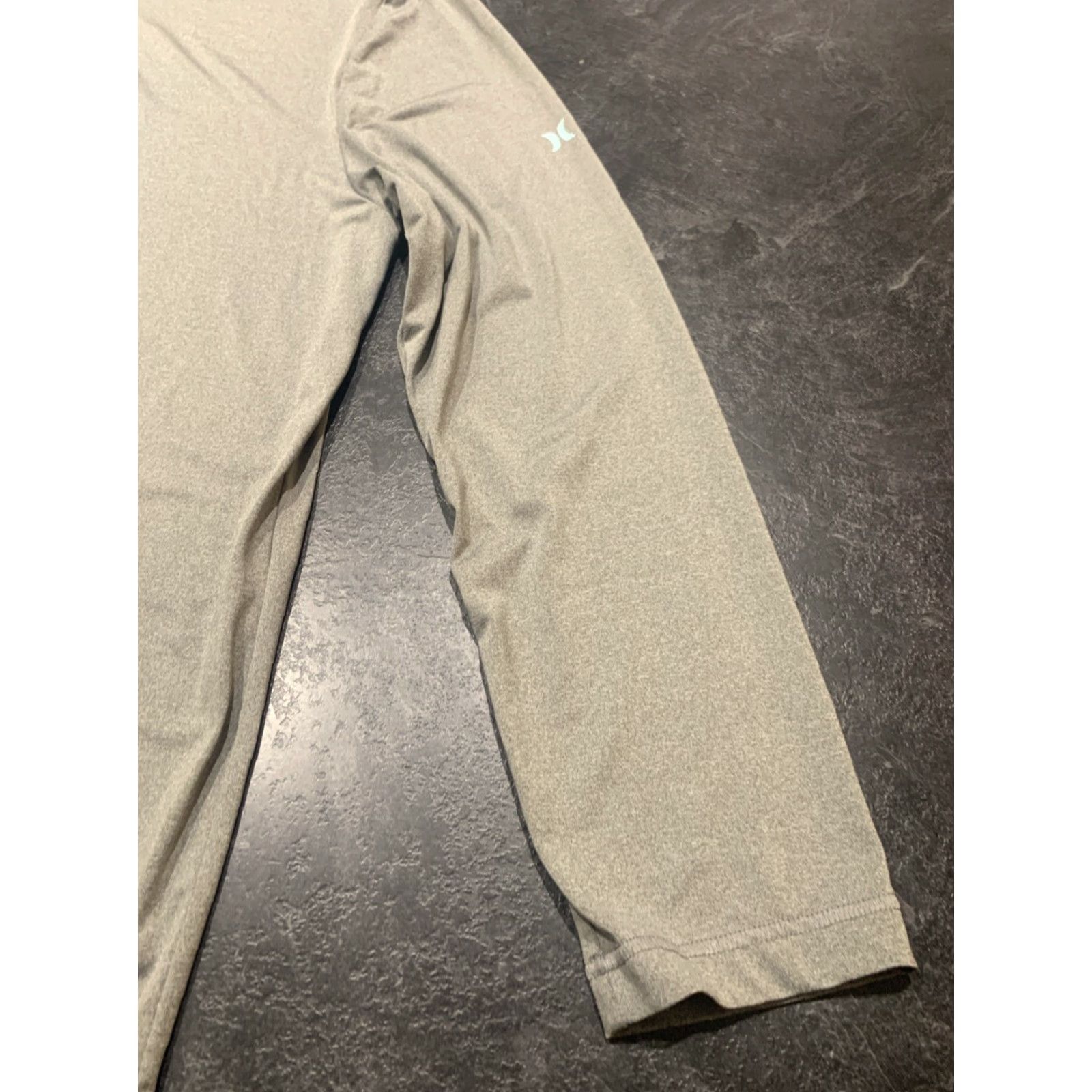 Hurley Hurley Men's Golf Activewear Long Sleeve Crew Neck Polo Shirt Gray Size XL 90s Size US XL / EU 56 / 4 - 2 Thumbnail