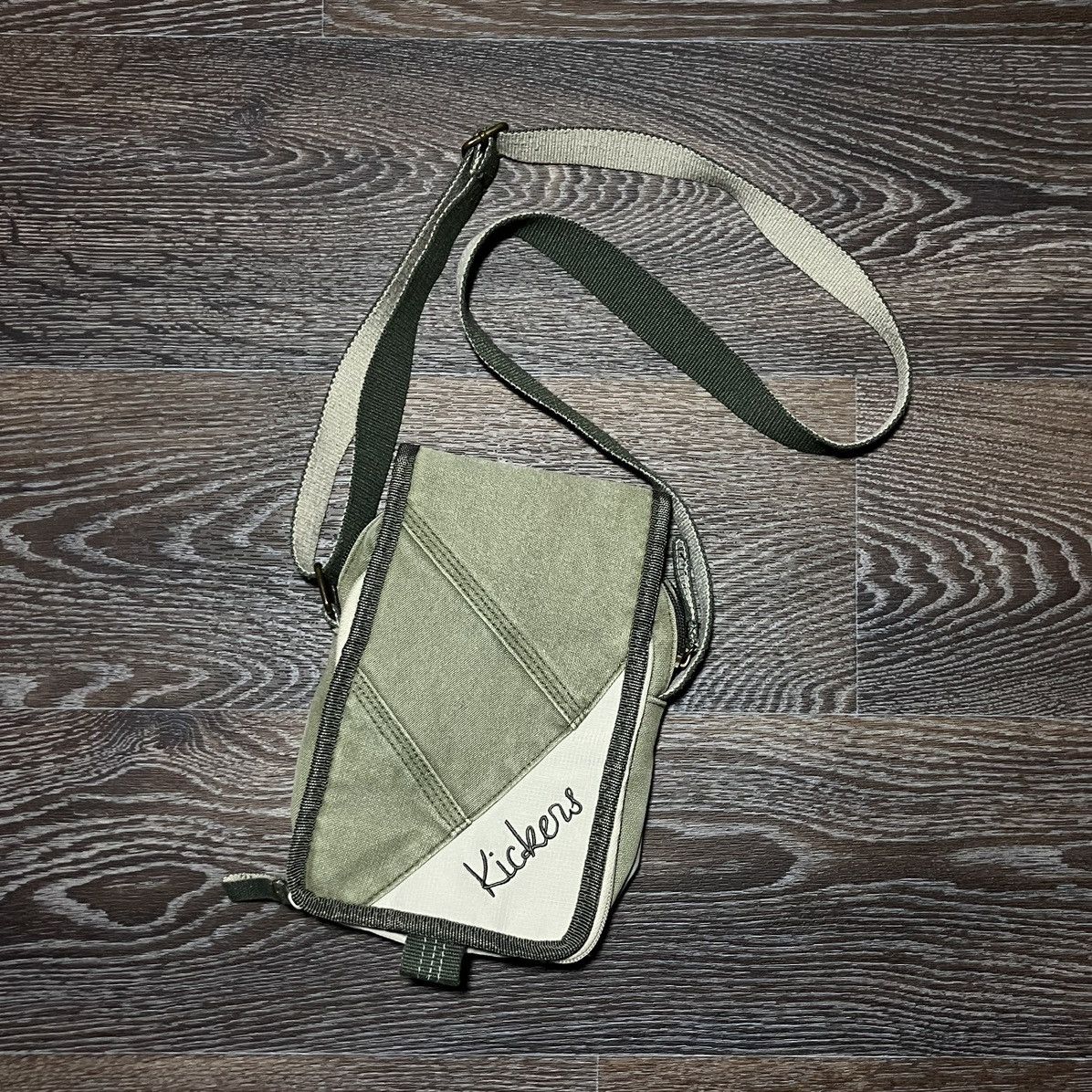 Y2K Vintage Kickers Messenger Bag in Olive, Men's