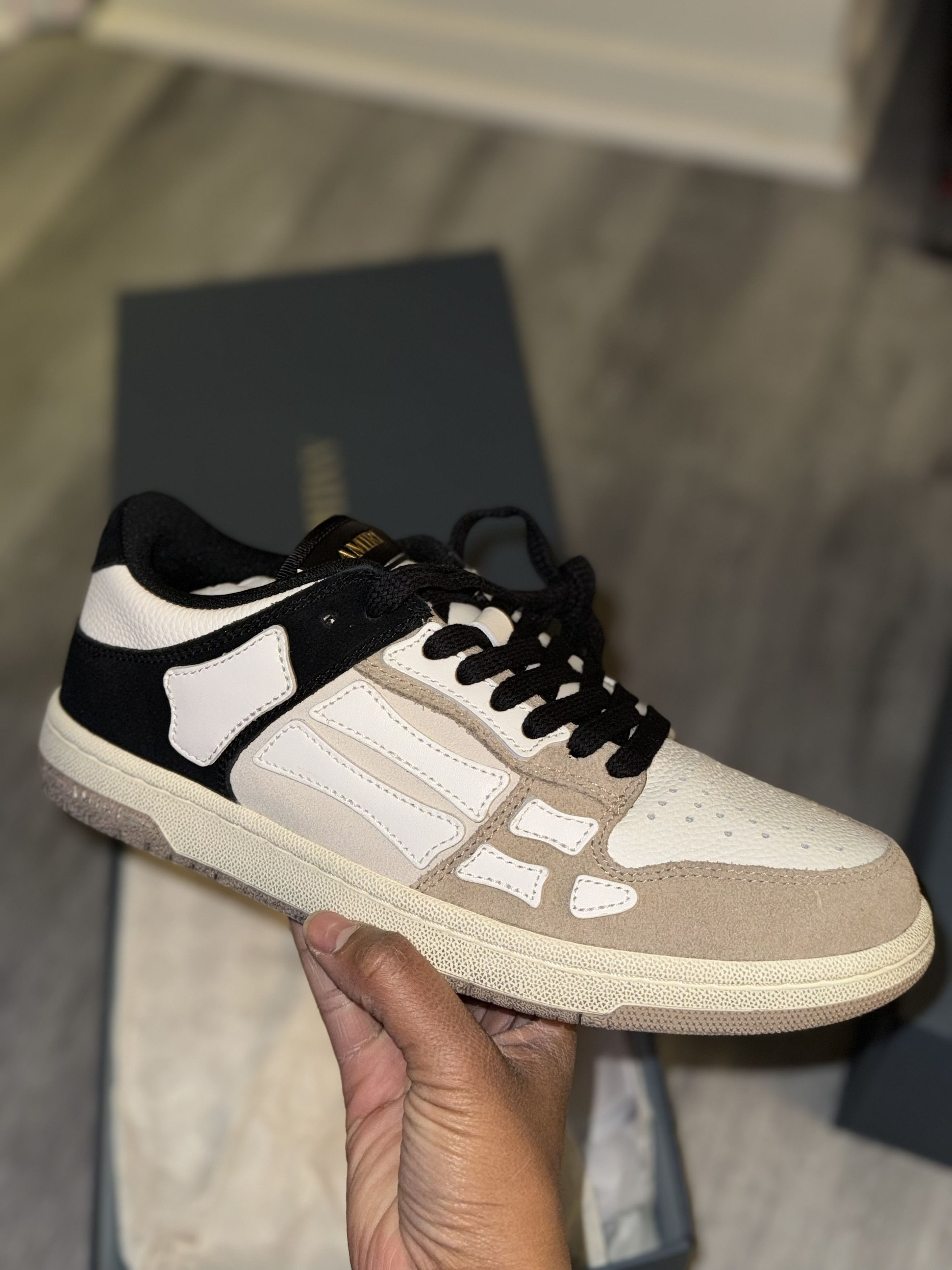 Amiri Amiri Skel Low Distressed Black/Tan Size US 9 / EU 42 - 1 Thumbnail