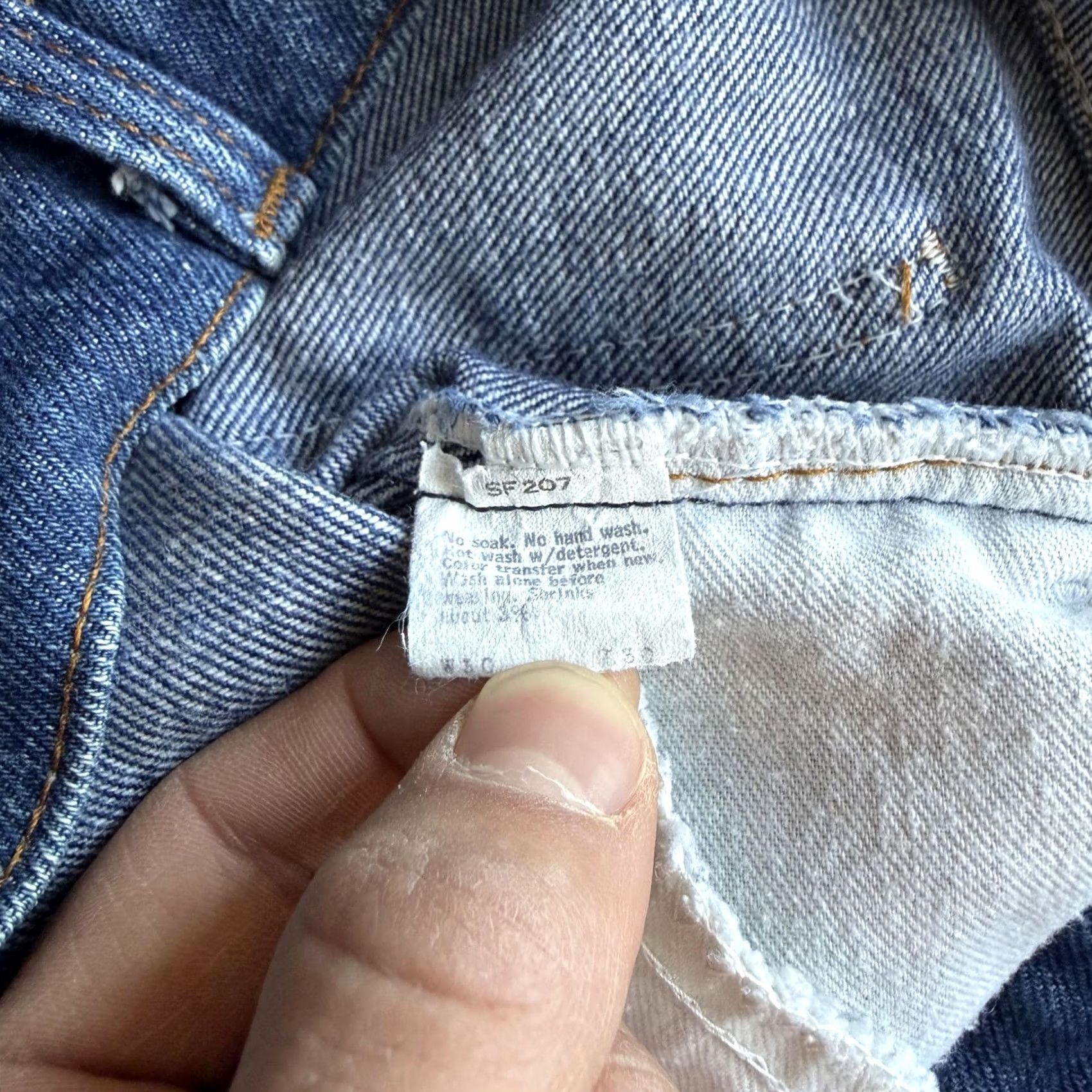 Levi's VINTAGE Levi's 646 Bell Bottom Jeans 30x30 Blue Medium Wash Denim USA Mens Jeans Flared 70s Era Size US 30 / EU 46 - 5 Thumbnail