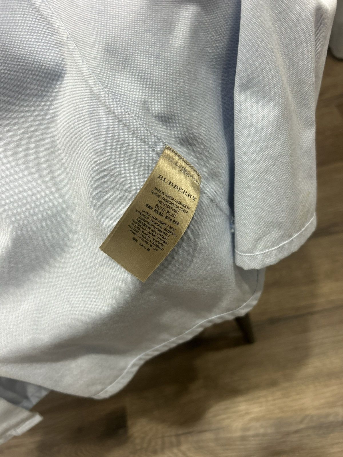 Burberry Burberry dress shirt. Worn a few times Size US L / EU 52-54 / 3 - 5 Thumbnail