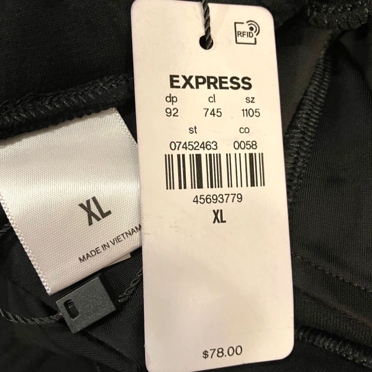 Express Express Pants Black High Rise Cropped Cargo Jogger XL Women Size 26" / US 2 / IT 38 - 6 Thumbnail