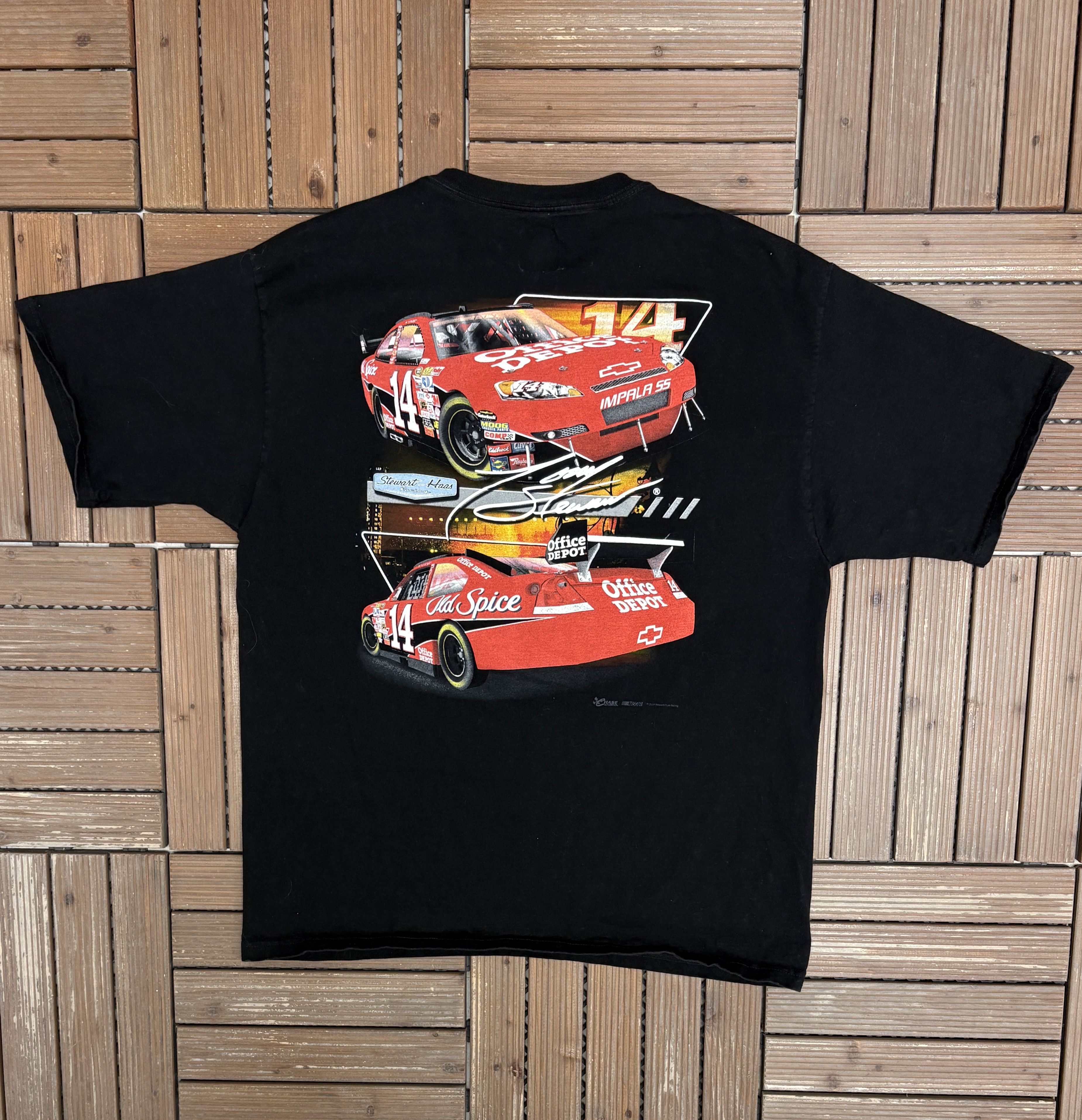 Vintage Tony Stewart Stewart-Haas Racing NASCAR Vintage T-Shirt Tee Size US XL / EU 56 / 4 - 4 Thumbnail