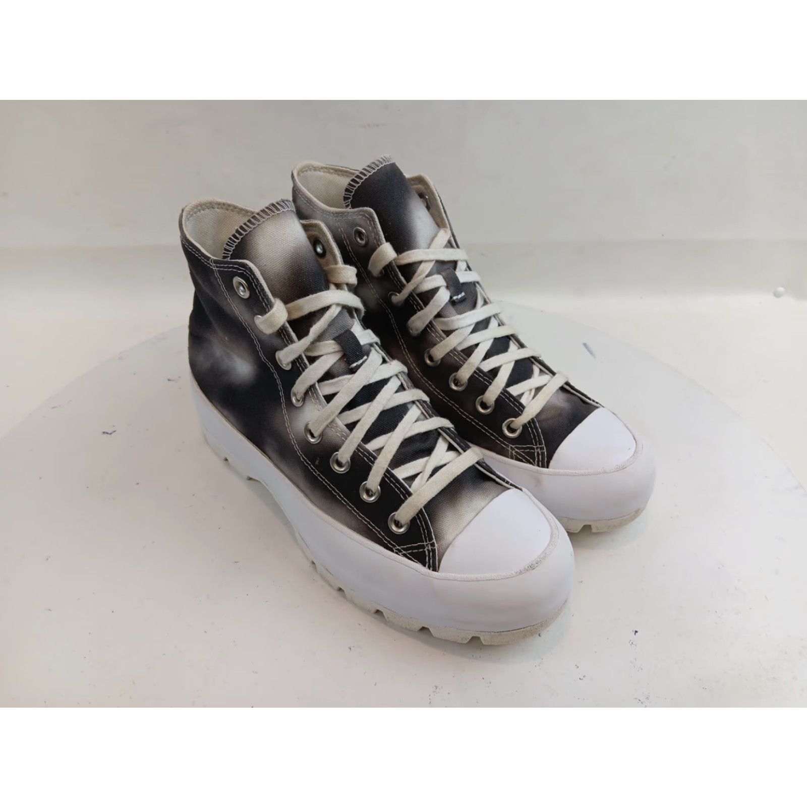 Converse Converse Chuck Taylor All Star Lugged Hi Womens Size 9 Storm Wind White Sneaker Size US 7 / IT 37 - 2 Thumbnail