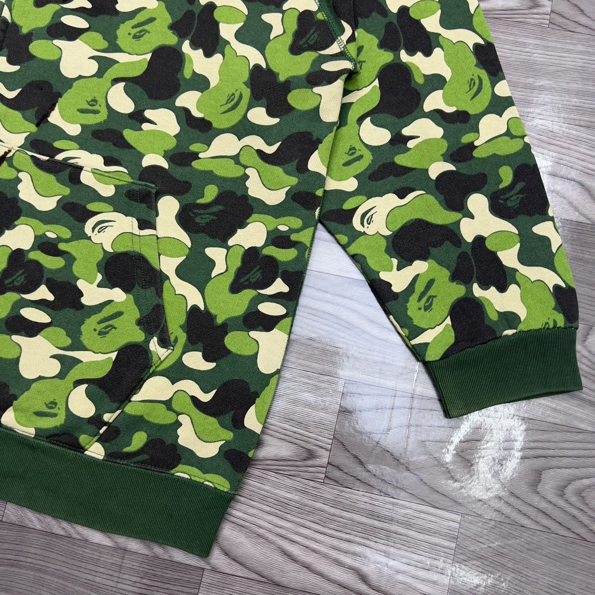 Bape Bape Camo Green Full Zip Up Hoodie Size US L / EU 52-54 / 3 - 19 Thumbnail