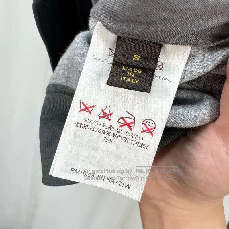 Louis Vuitton Louis Vuitton Gray Wool Logo Zipper Jacket . Size US S / EU 44-46 / 1 - 7 Thumbnail
