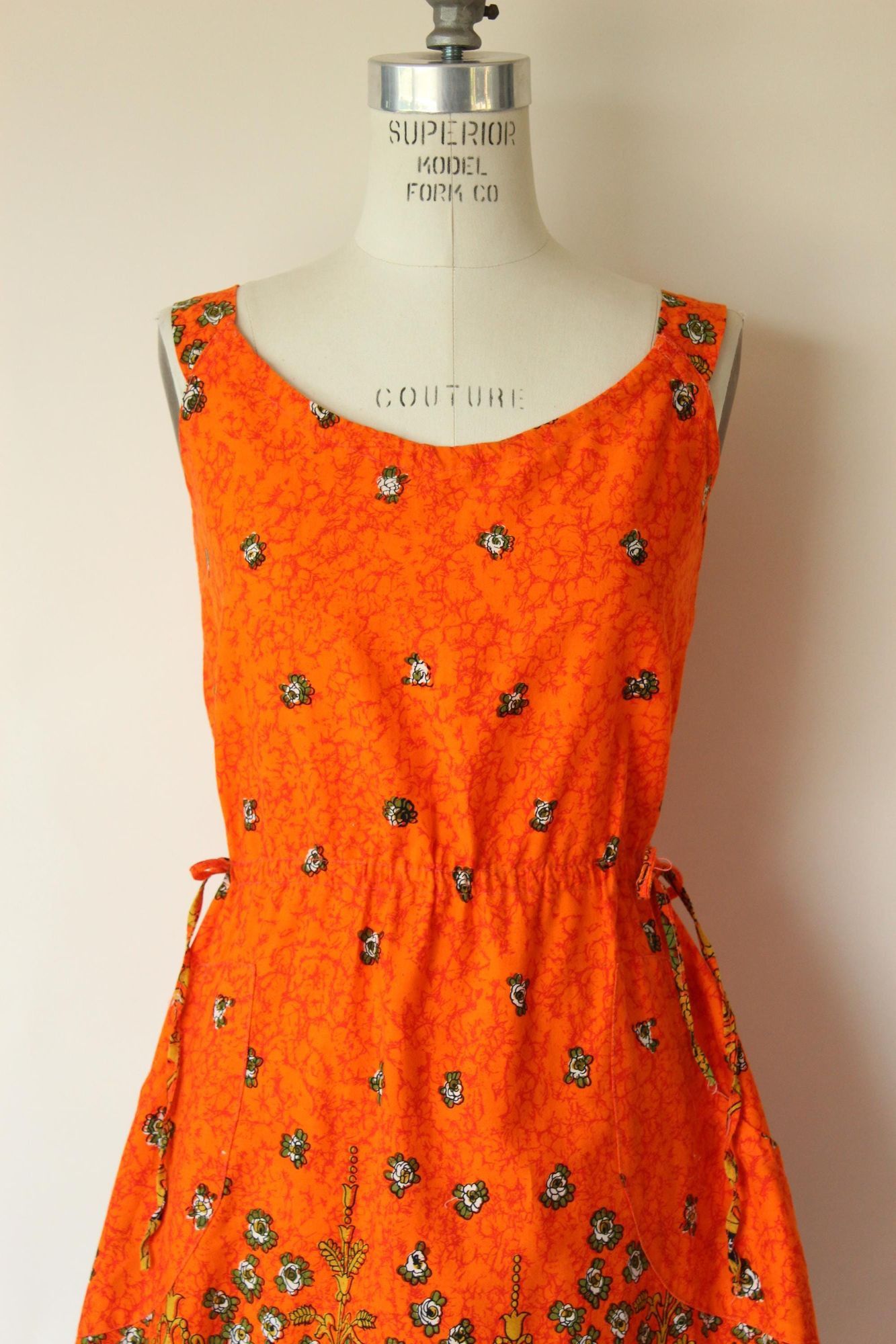 Vintage Vintage 1970s 1980s Dress with Pockets, Orange and Black Flo Size S / US 4 / IT 40 - 3 Thumbnail