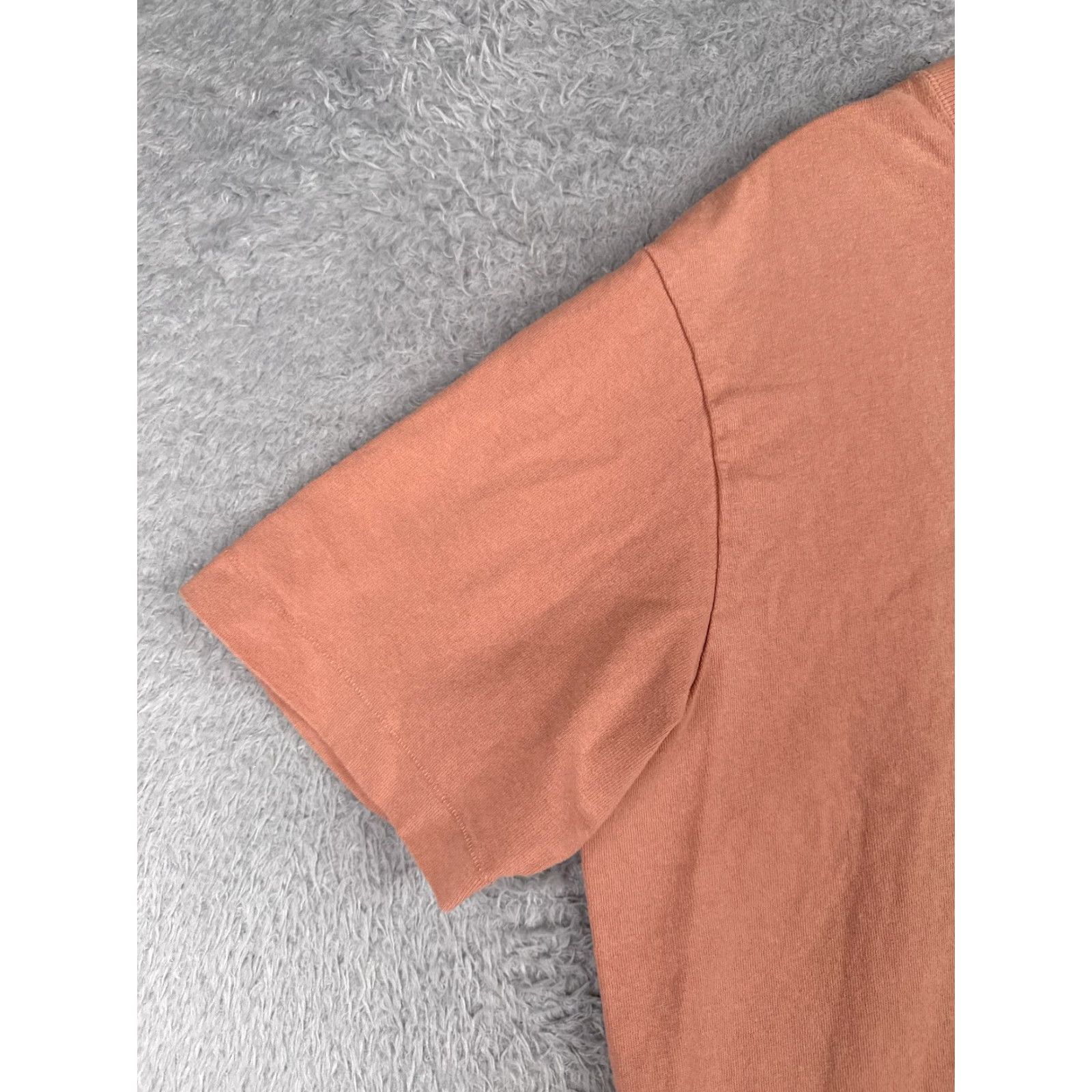 Patagonia Patagonia Shirt Adult Large Orange Short Sleeve Crew Neck Pocket Distressed Size US L / EU 52-54 / 3 - 3 Thumbnail