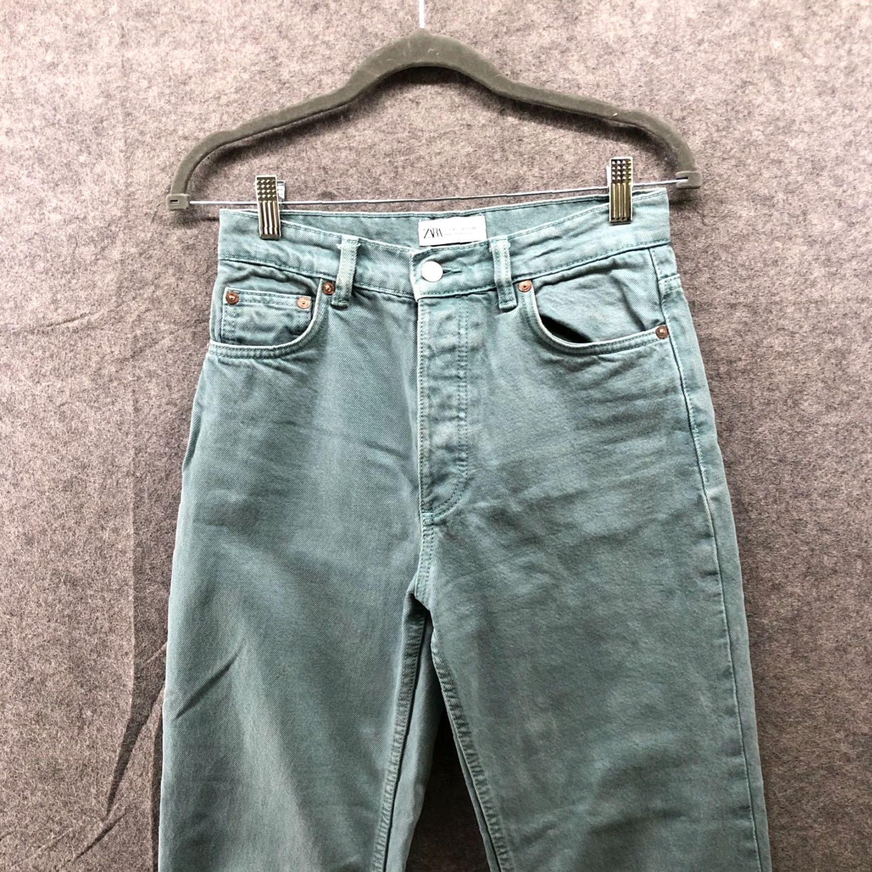 Zara VINTAGE Zara High Waisted Straight Leg Jean Womens 4 Sage Green Button Fly Cotton Size 27" / US 4 / IT 40 - 3 Thumbnail