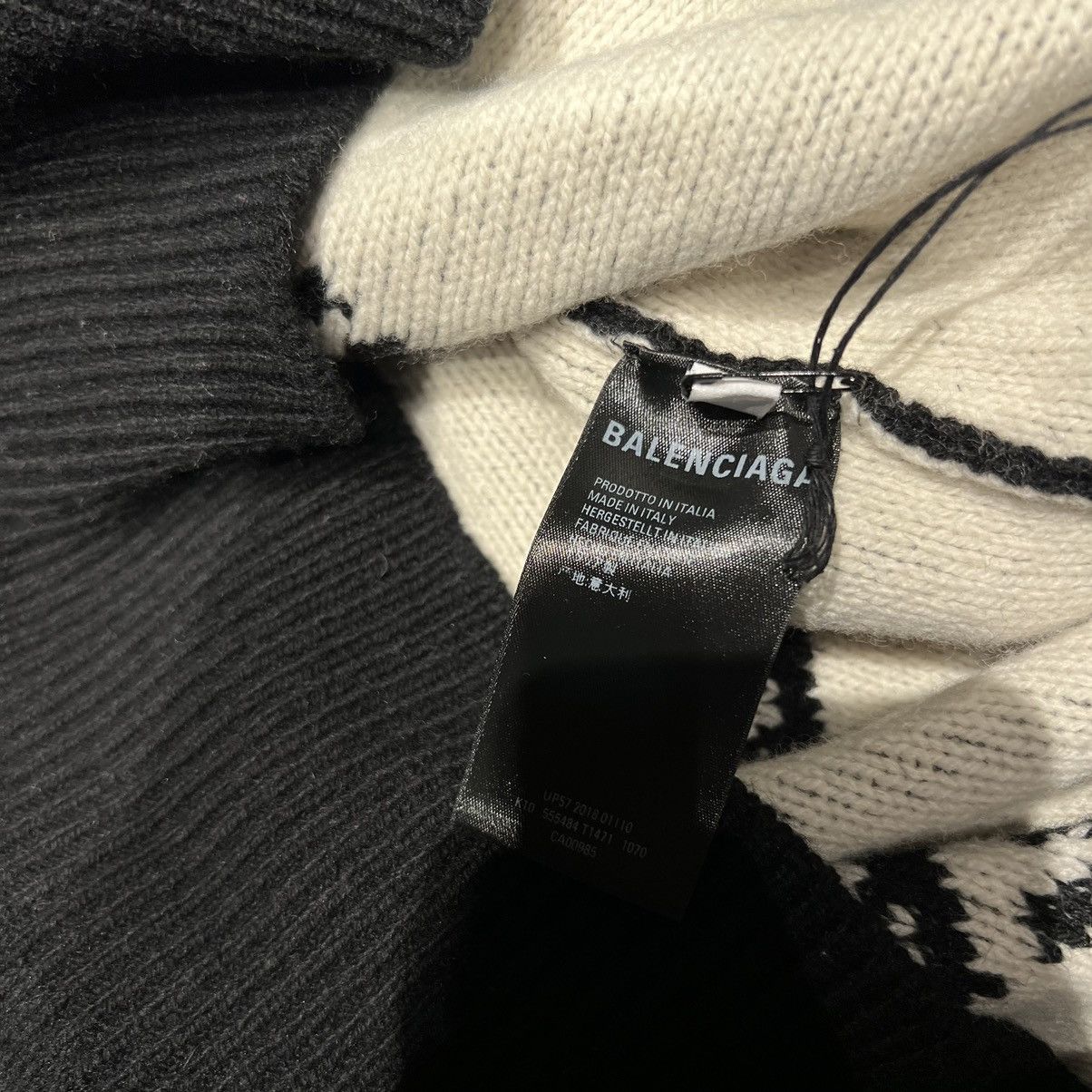 Balenciaga Balenciaga Logo Oversized Sweater Size US M / EU 48-50 / 2 - 6 Thumbnail