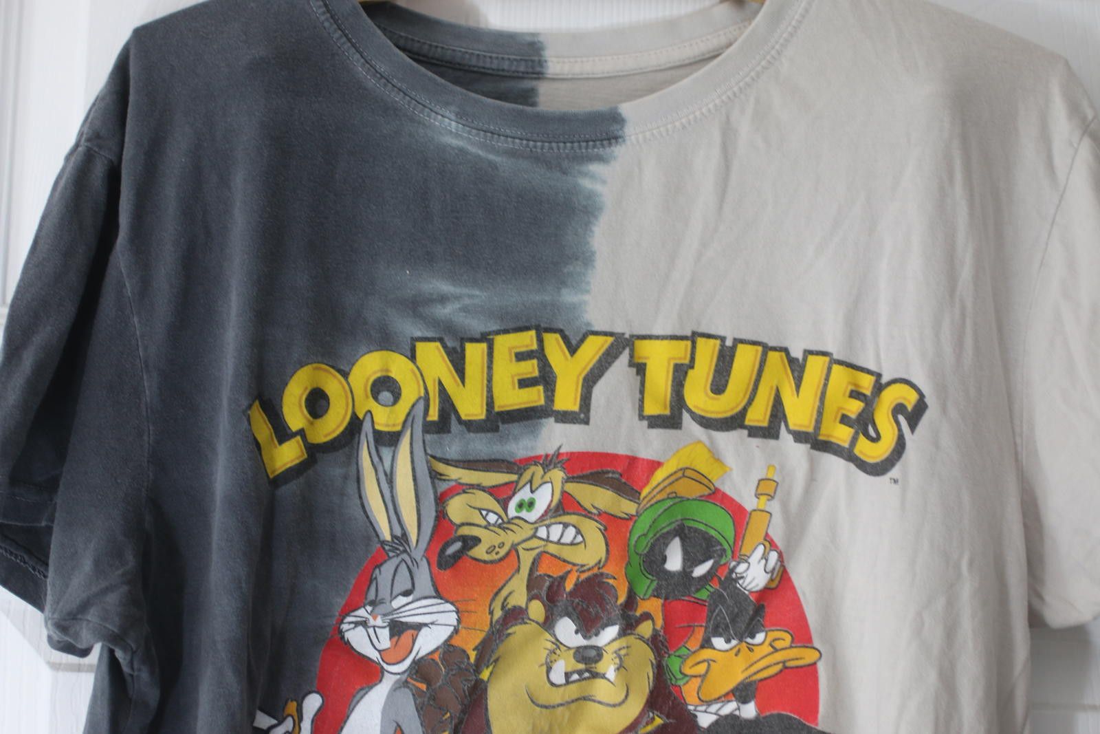 Other Looney Tunes Tie-Dye Graphic T-Shirt Size US S / EU 44-46 / 1 - 4 Thumbnail