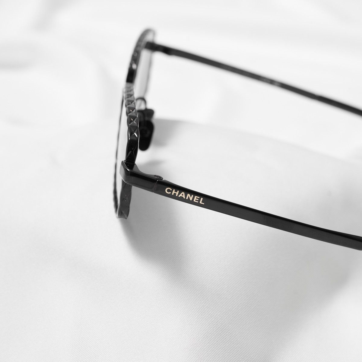 Chanel CHANEL 0CH4295 C101S4 SUNGLASSES Size ONE SIZE - 3 Thumbnail