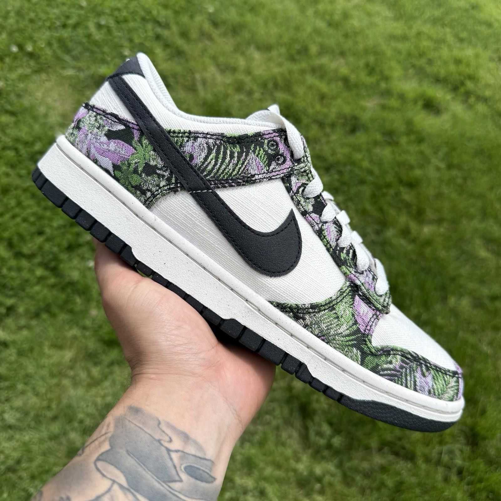 Nike Nike Dunk Next Nature Low Floral Tapestry 10.5 Women Size US 10.5 / IT 40.5 - 1 Thumbnail