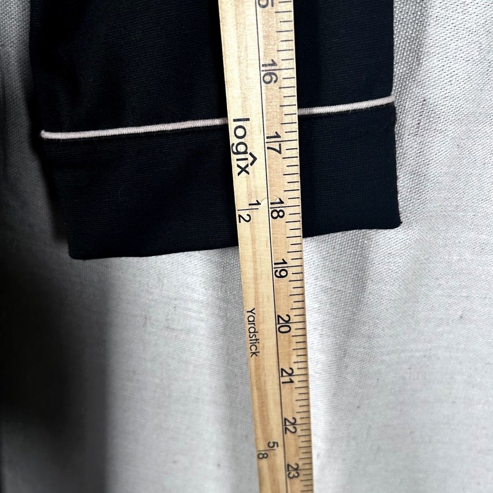 Vintage VINTAGE Vertigo Paris Shift Dress Black 60s Mod White Piping 3/4 Sleeve Size 6 Womens Dress Size M / US 6-8 / IT 42-44 - 7 Thumbnail