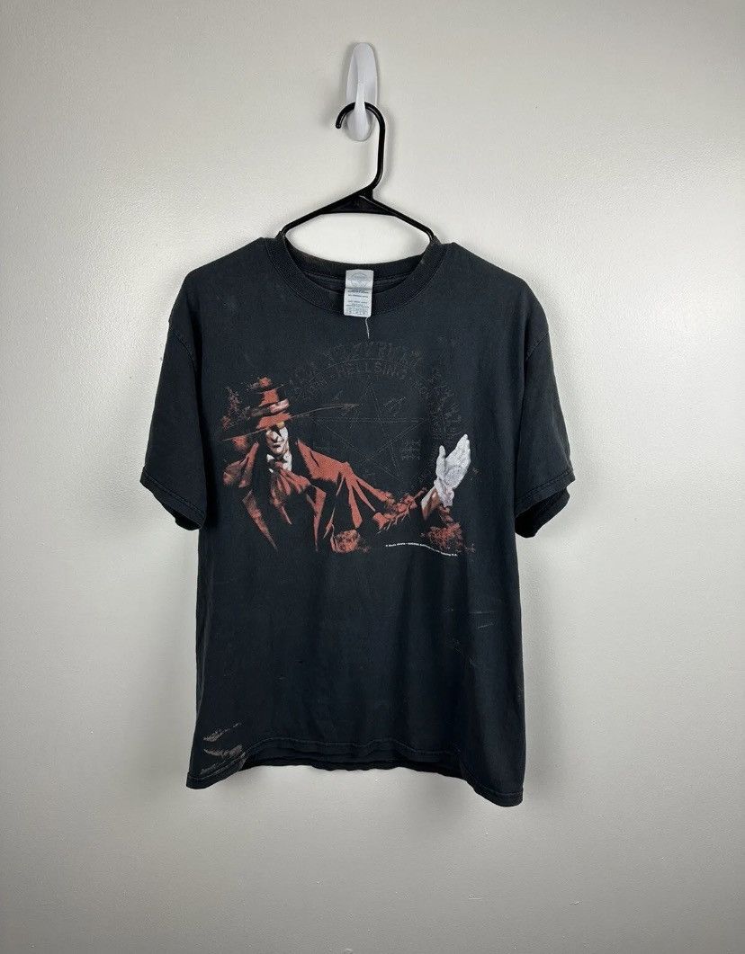 image of Jnco Vintage Hellsing Ultimate Tshirt in Black, Men's (Size Medium)