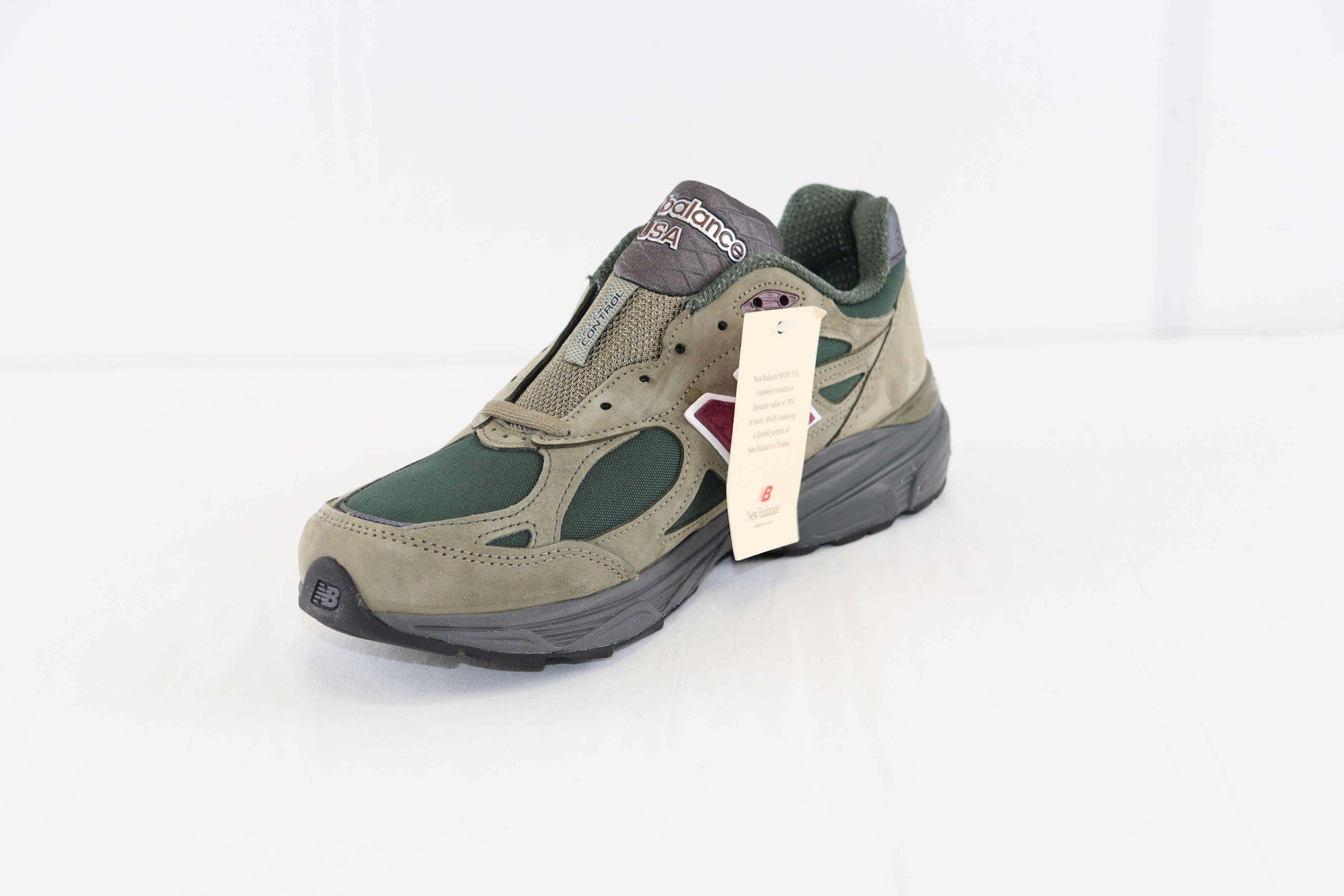 New Balance o1rshd1 990 V3 sneakers in Green/Purple Size US 10 / EU 43 - 3 Thumbnail
