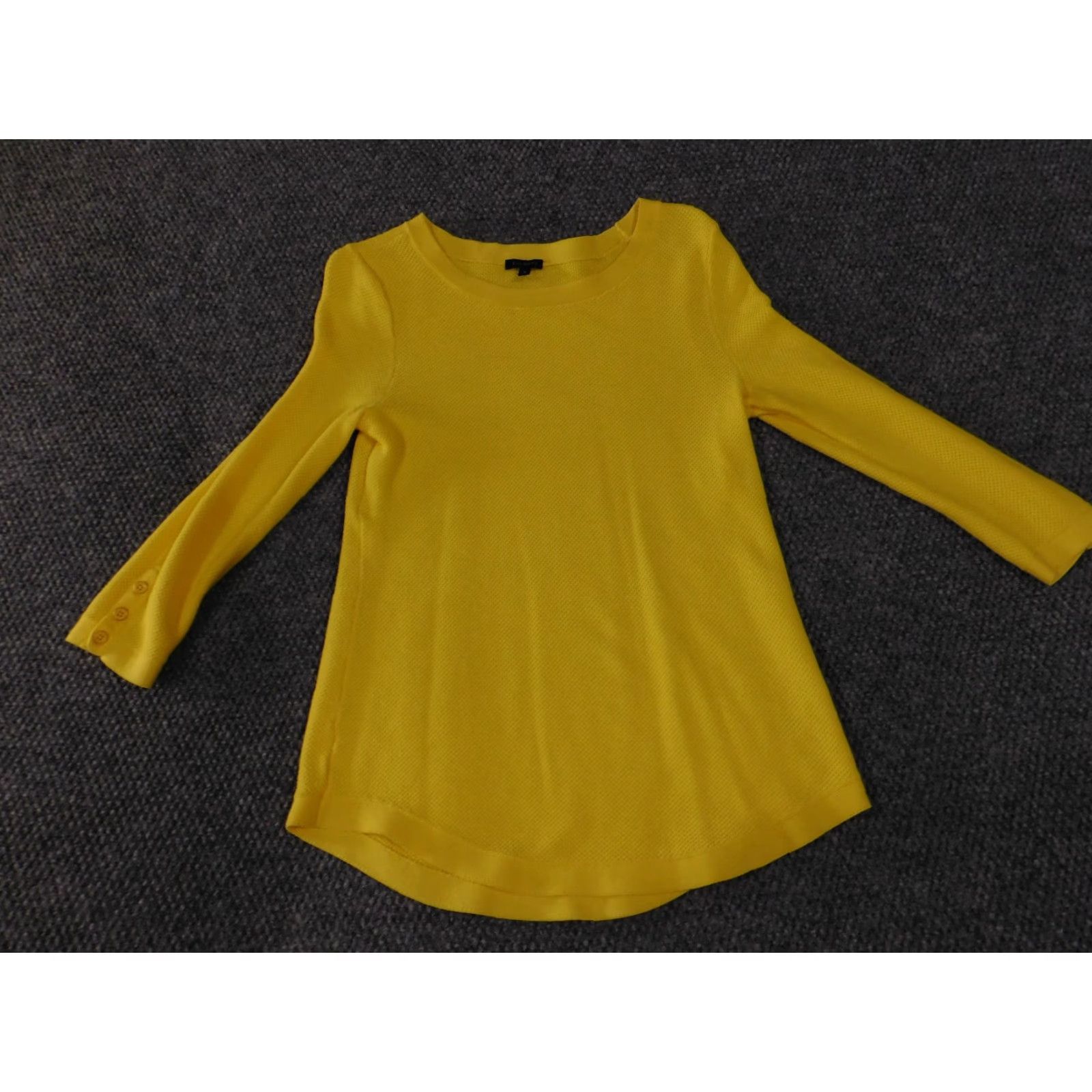 Talbots Talbots sweater womens Small yellow knit buttons stretch pullover Size S / US 4 / IT 40 - 3 Thumbnail