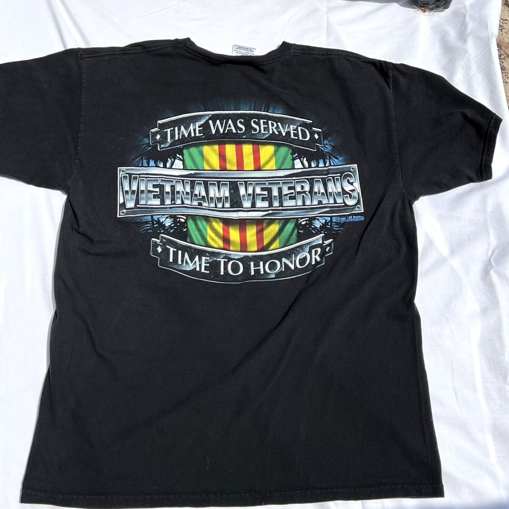 Vintage VINTAGE Men’s 2005 VIETNAM VETERAN Time Was Served Black Shirt L Mens T-Shirt Size US L / EU 52-54 / 3 - 3 Thumbnail