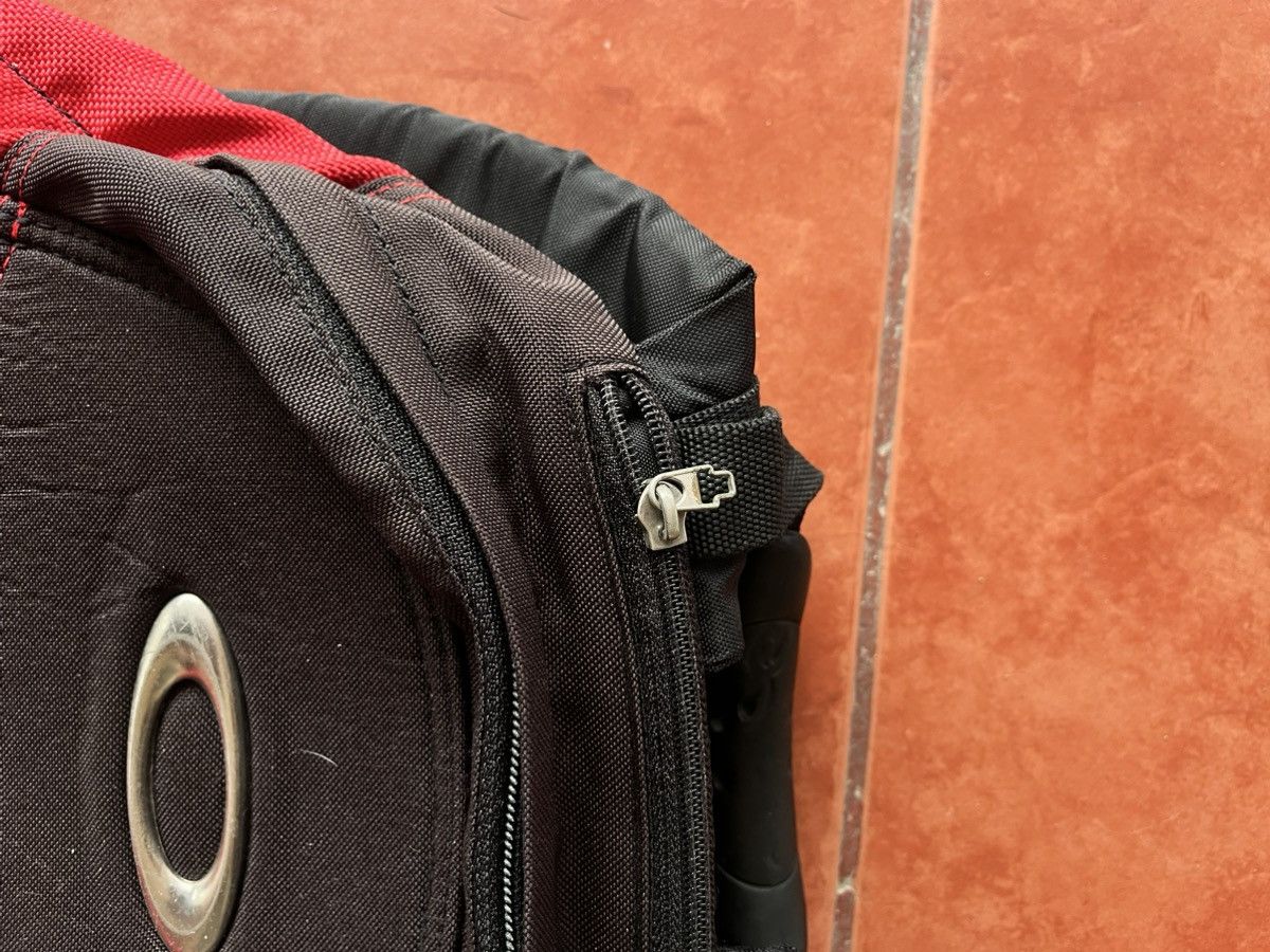 Oakley Vintage oakley spikes backpack Size ONE SIZE - 8 Thumbnail