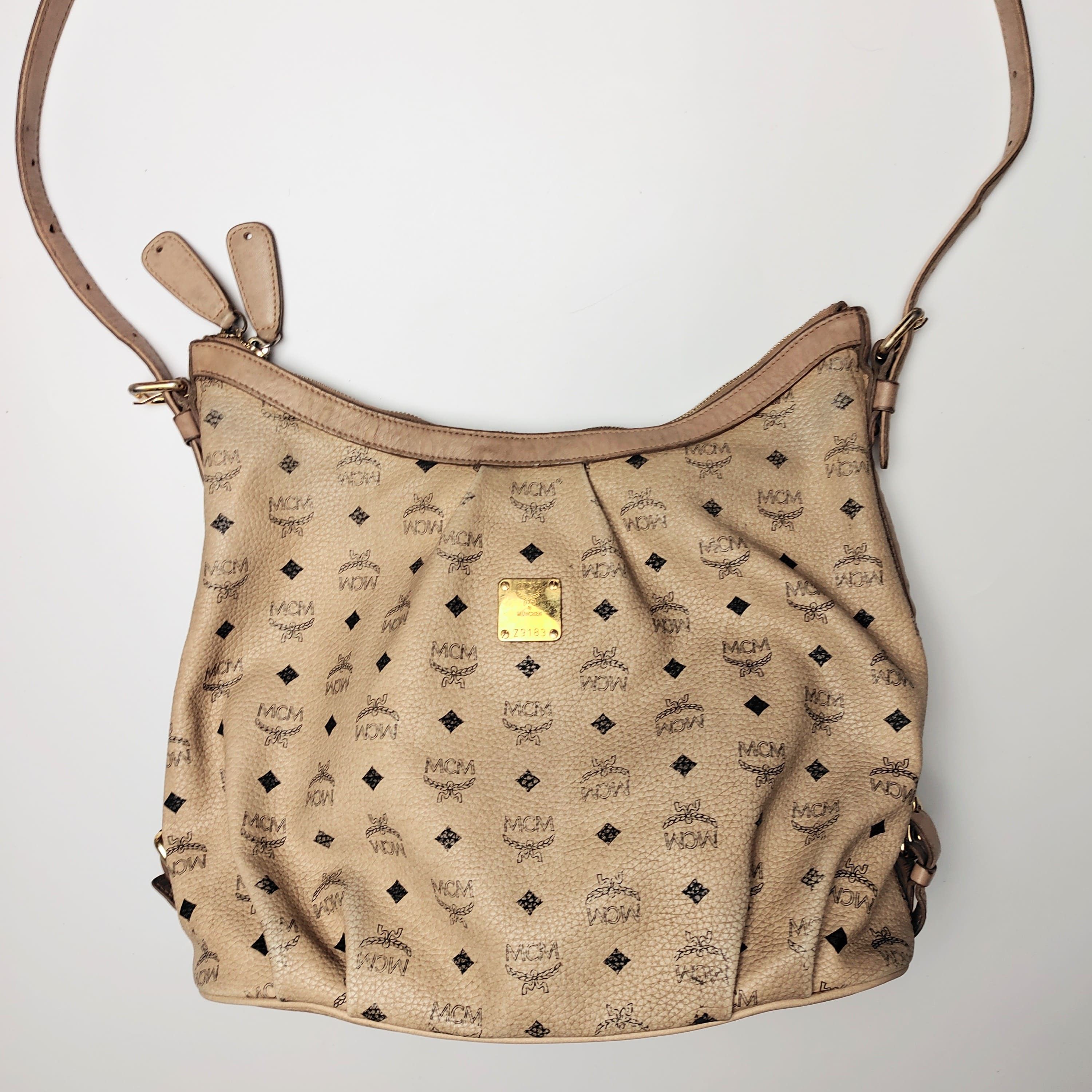 MCM Mcm White Visetos Hobo Shoulder Bag Large Size ONE SIZE - 1 Thumbnail