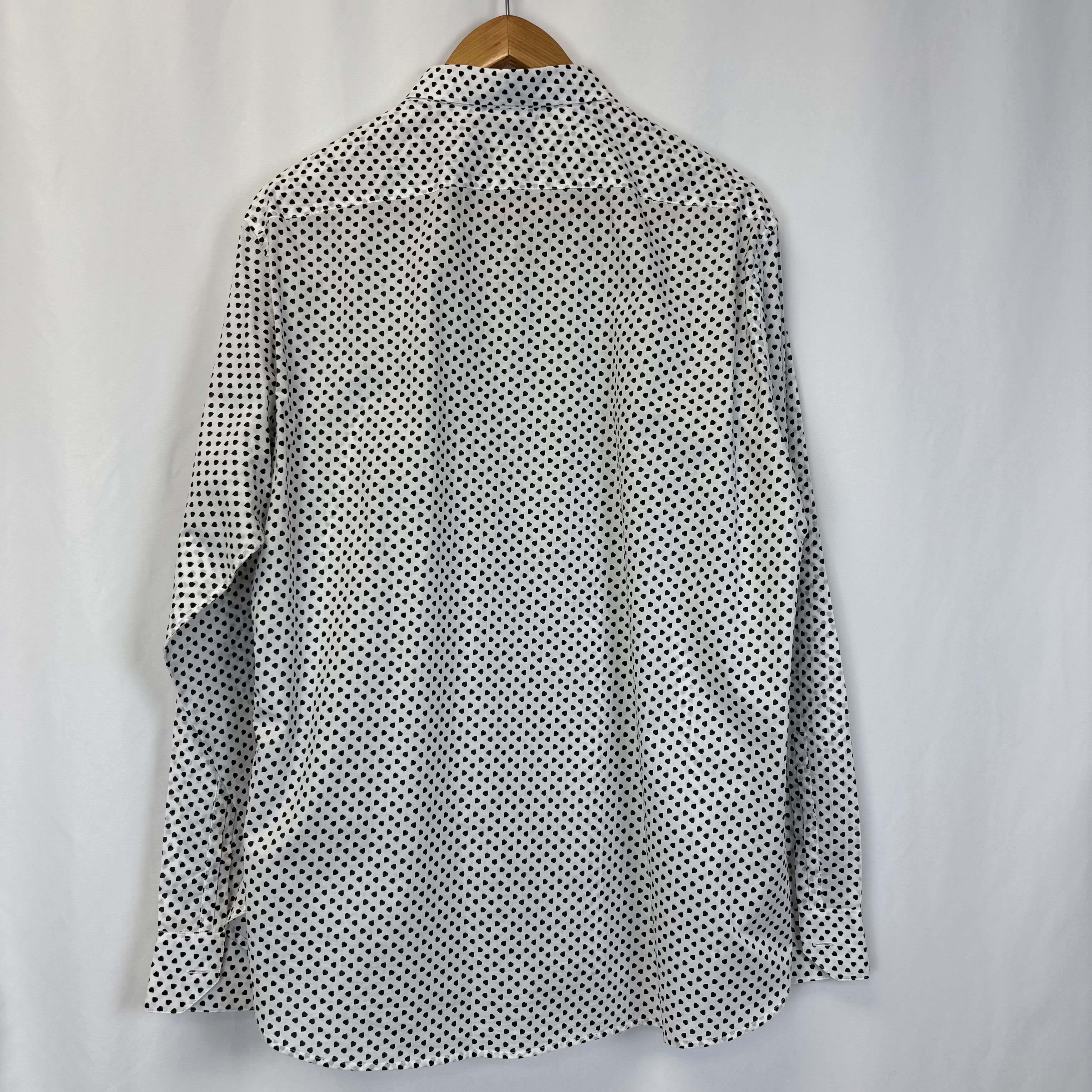Saint Laurent Paris Saint Laurent Heart Shirt Size US XL / EU 56 / 4 - 2 Thumbnail
