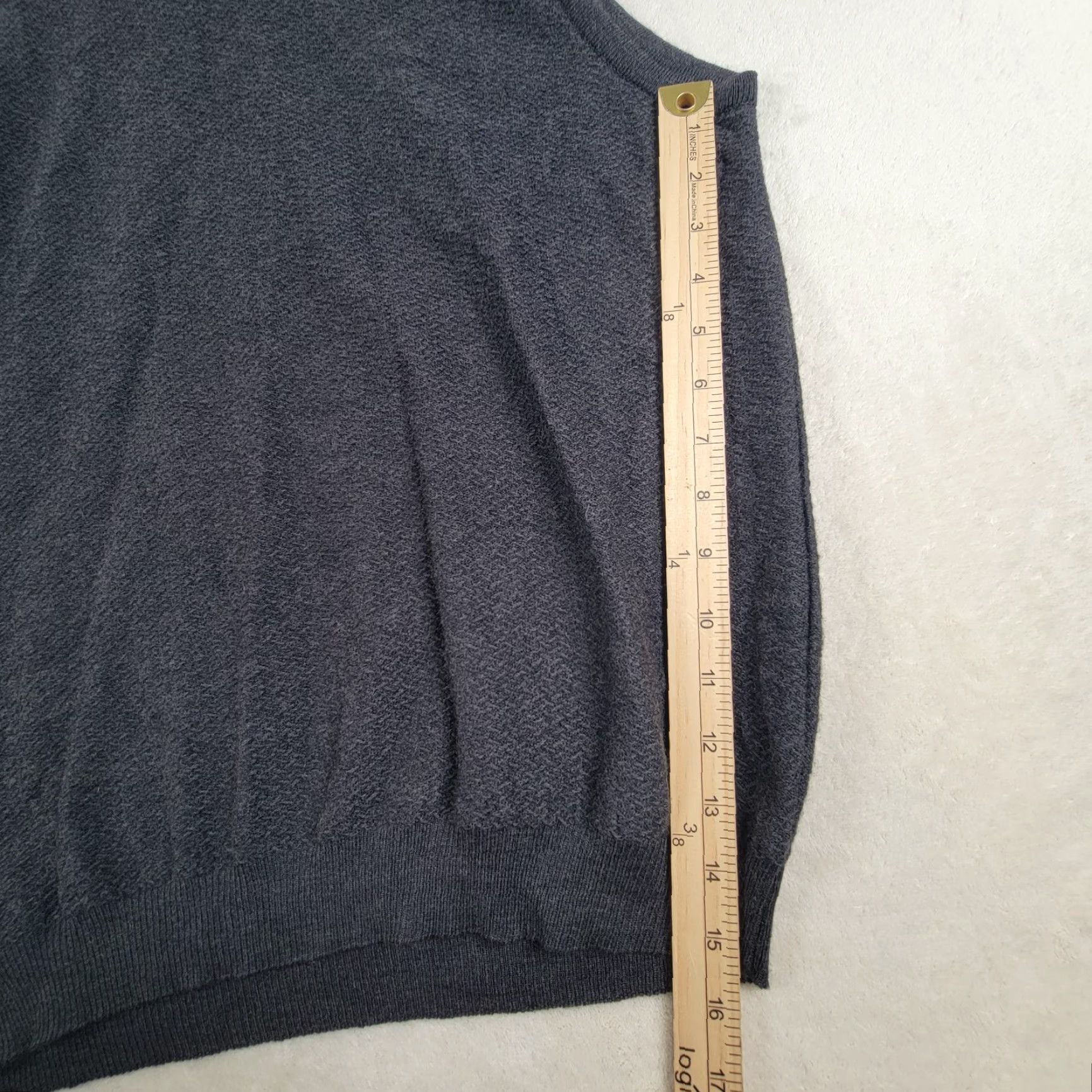 Vintage Segreto Sweater Vest Gray Mens XL 100% Merino Wool Sleeveless V-Neck Italy Size US XL / EU 56 / 4 - 5 Thumbnail