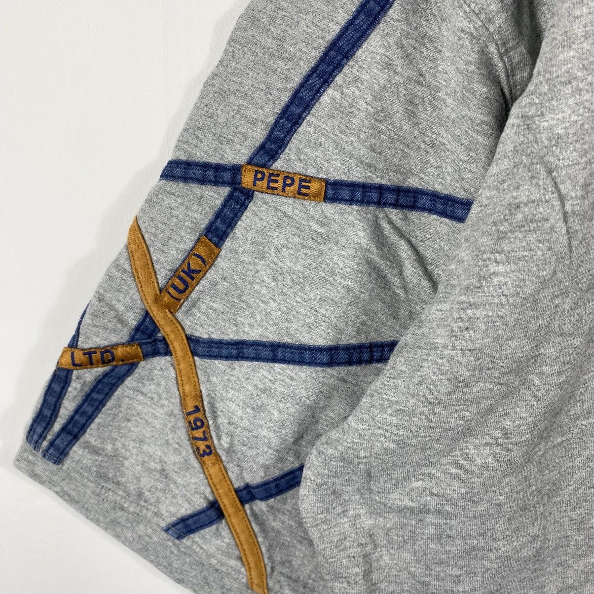 Pepe Jeans Vintage 00's PEPE JEANS Cut & Sew Design Tee Shirt Size US XL / EU 56 / 4 - 7 Thumbnail