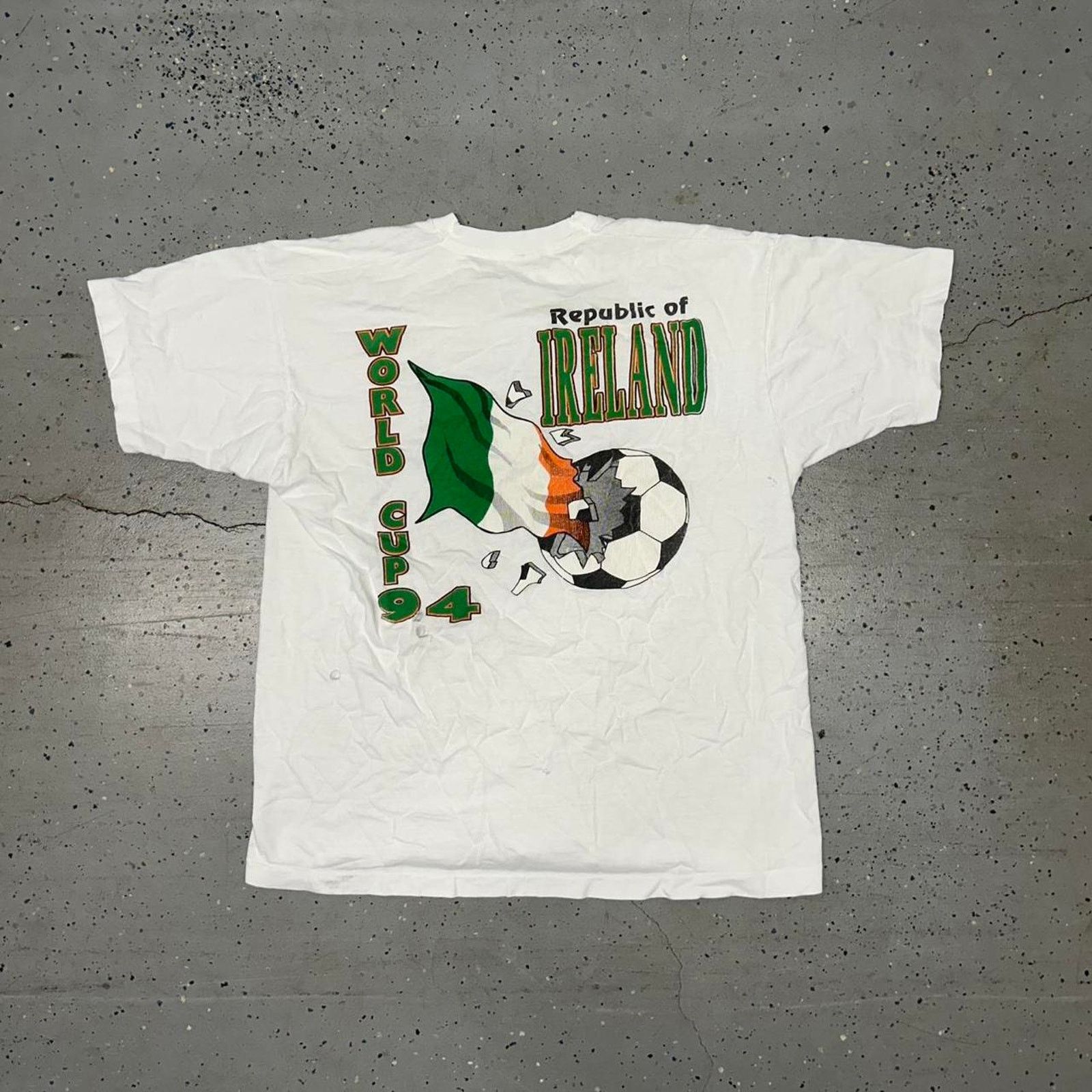 Fruit Of The Loom 1994 Tony Award/World Cup Test Print T-shirt Size US XL / EU 56 / 4 - 7 Thumbnail