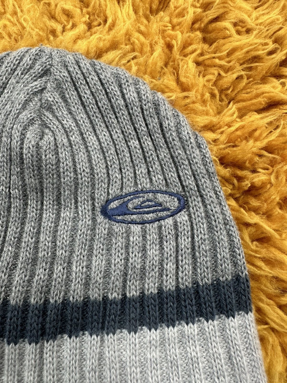 Quiksilver 80s Vintage Quiksilver Beanie Grey Surf Culture Size ONE SIZE - 3 Thumbnail