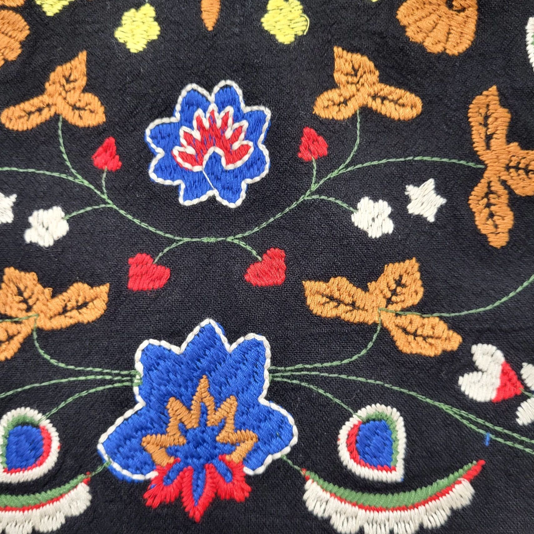 Vintage UMGEE Floral Embroidered Skirt Women’s Size Small Boho Mini Black Red Birds Skirt Mini Bohemian Festival Women Size 28" / US 6 / IT 42 - 5 Thumbnail