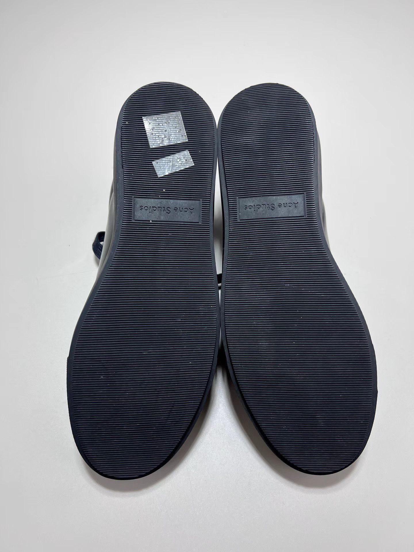 Acne Studios ACNE STUDIOS Square Face Patent Leather Sneakers Size US 7 / IT 37 - 6 Thumbnail