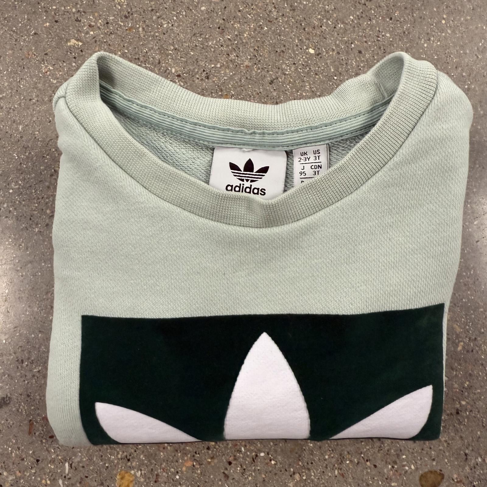 Adidas NWOT Adidas Kids Sweatshirt Mint Green Trefoil Logo 3T Size ONE SIZE - 9 Thumbnail