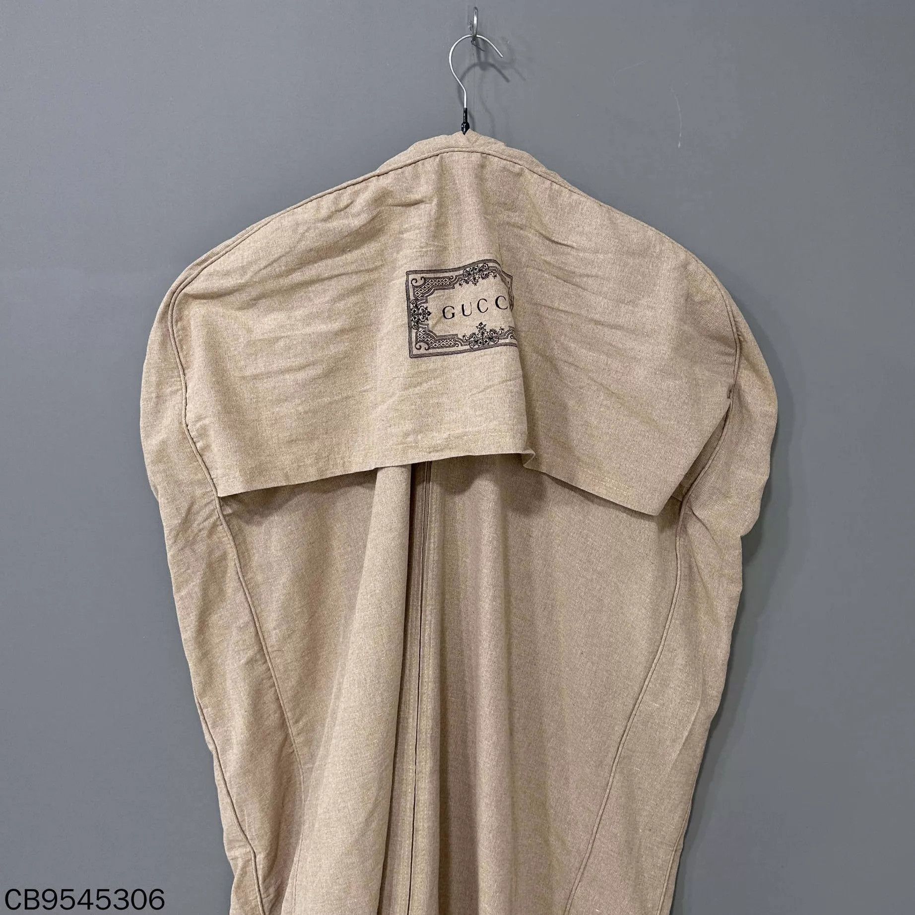 Gucci Gucci new S cape Size S / US 4 / IT 40 - 7 Thumbnail