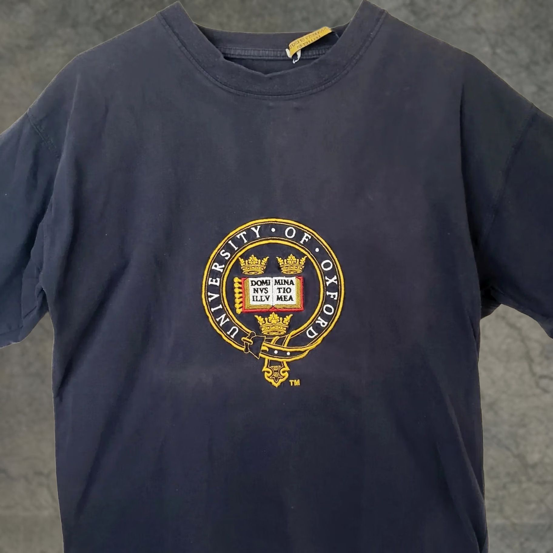 Vintage VINTAGE University of Oxford Shirt Mens M Navy Blue Embroidered Front Logo England Nike Size US M / EU 48-50 / 2 - 1 Thumbnail