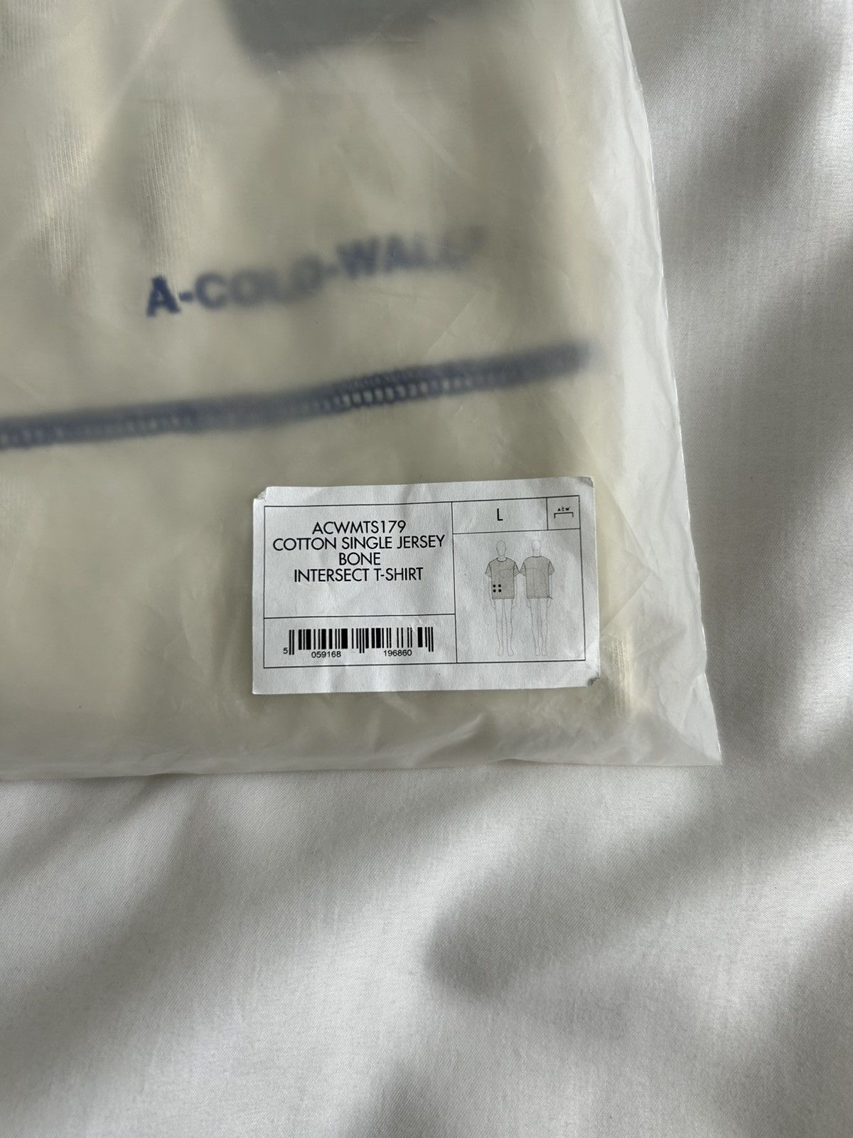 A-COLD-WALL* A Cold Wall Tee Cotton Single Jersey Bone Intersect ACW Size US L / EU 52-54 / 3 - 11 Thumbnail