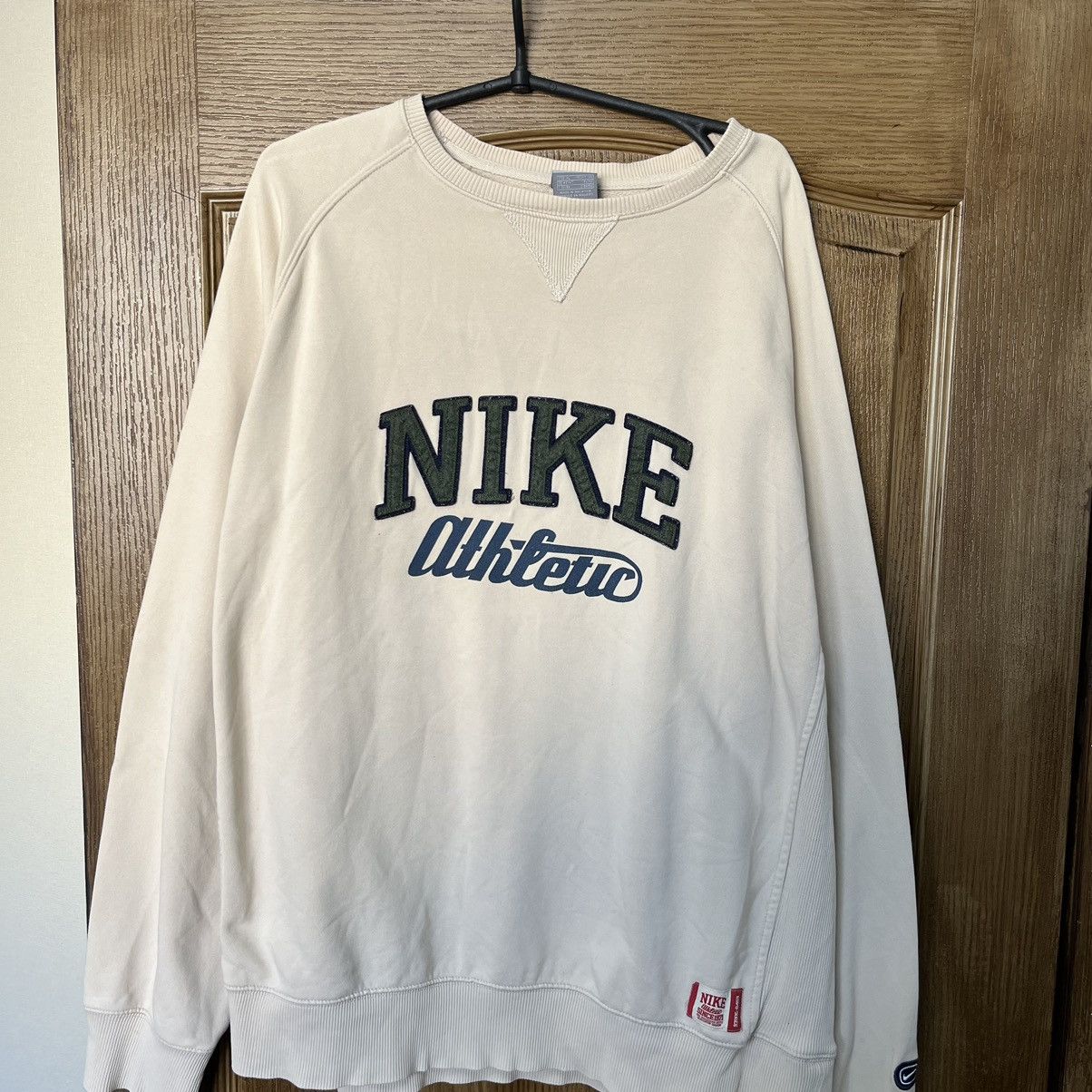 Nike Nike Athletic sweatshirt oversize beige streetwear y2k Size US L / EU 52-54 / 3 - 3 Thumbnail