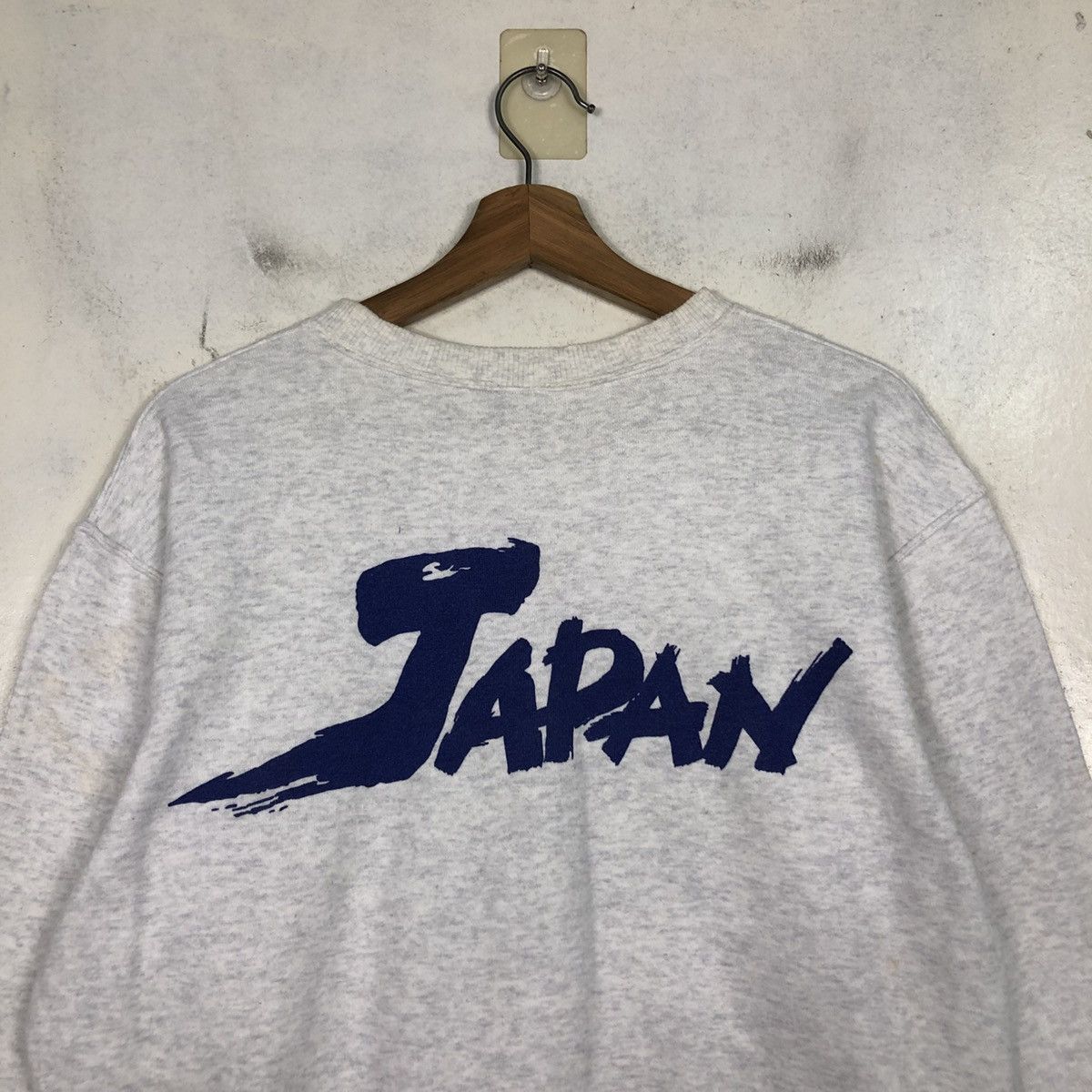 Japanese Brand 📌Vintage Sweatshirt Crewneck Asics Full Print Size US M / EU 48-50 / 2 - 11 Thumbnail