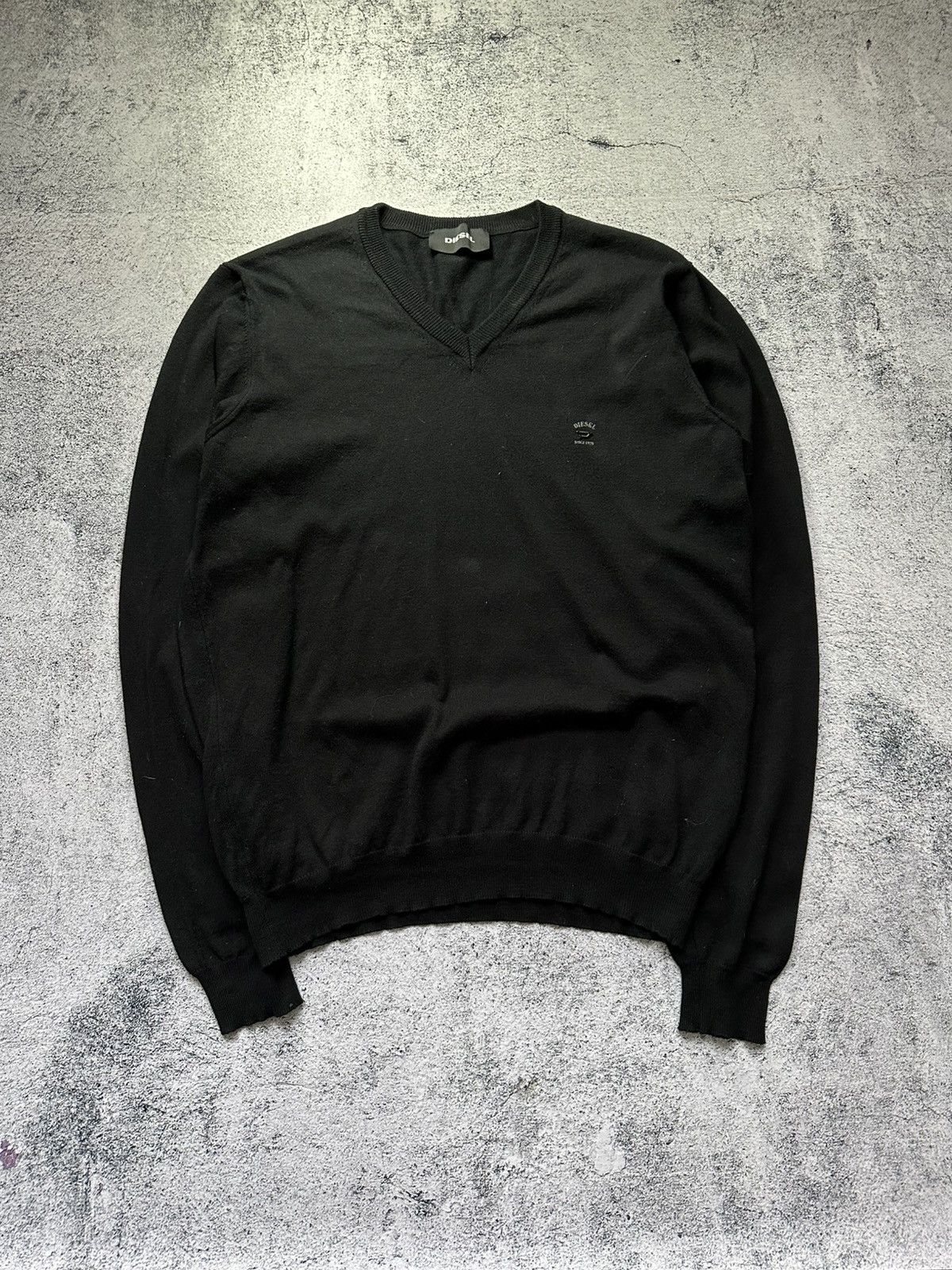 Diesel 🇮🇹Vintage Made in Italy Diesel Sweater Metal Logo Size US M / EU 48-50 / 2 - 1 Thumbnail