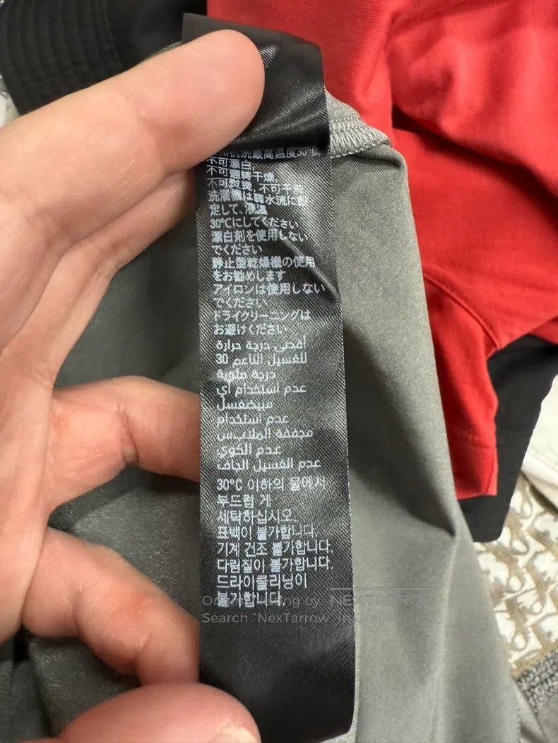 Balenciaga Balenciaga Double Hook Short-sleeve Size US XS / EU 42 / 0 - 8 Thumbnail