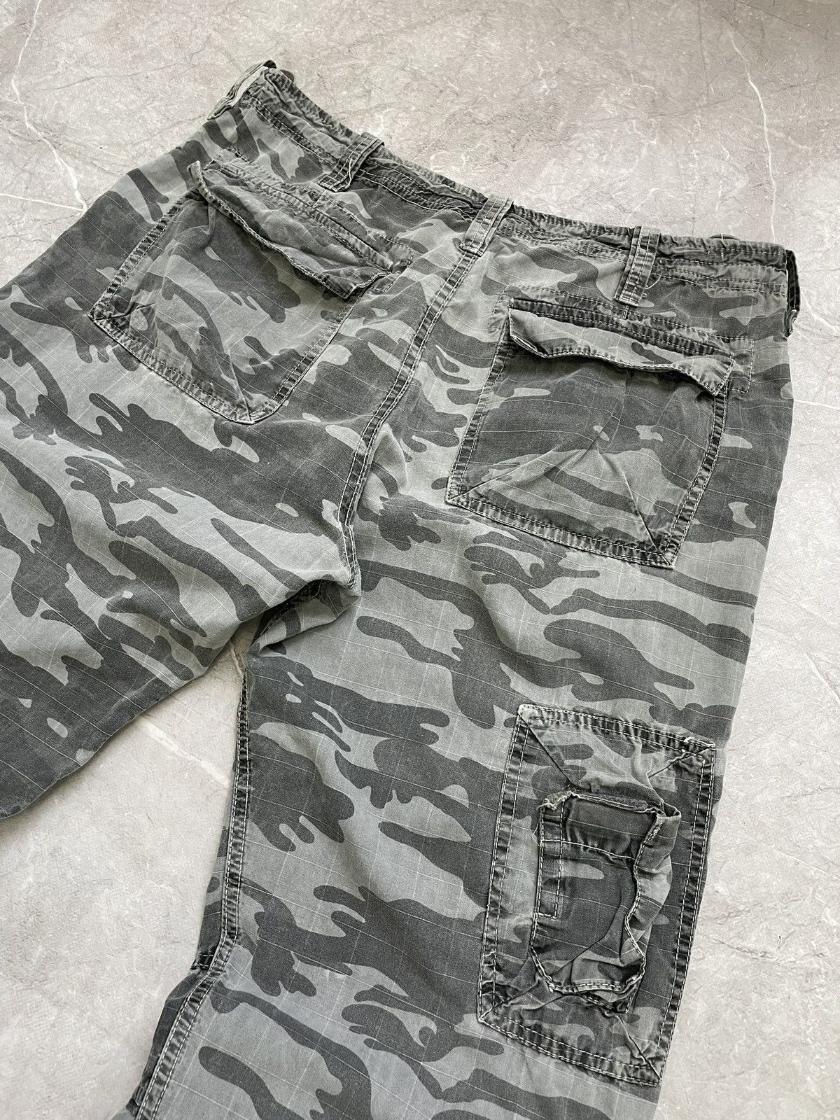 Junya Watanabe Japanese cargo zipper Junya watanabe style y2k pants rare Size US 34 / EU 50 - 11 Thumbnail