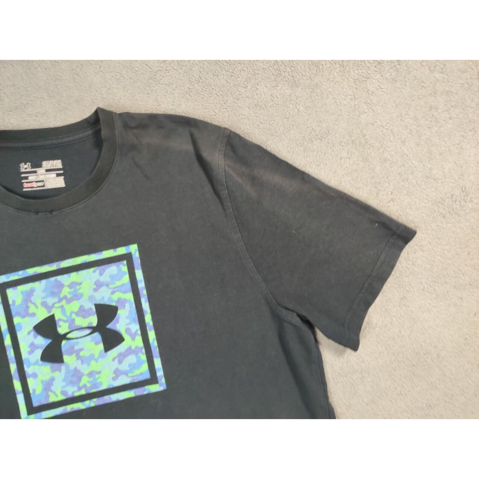 Under Armour Under Armour Shirt Adult Mens Small Black Multi-Color Logo Size US S / EU 44-46 / 1 - 10 Thumbnail